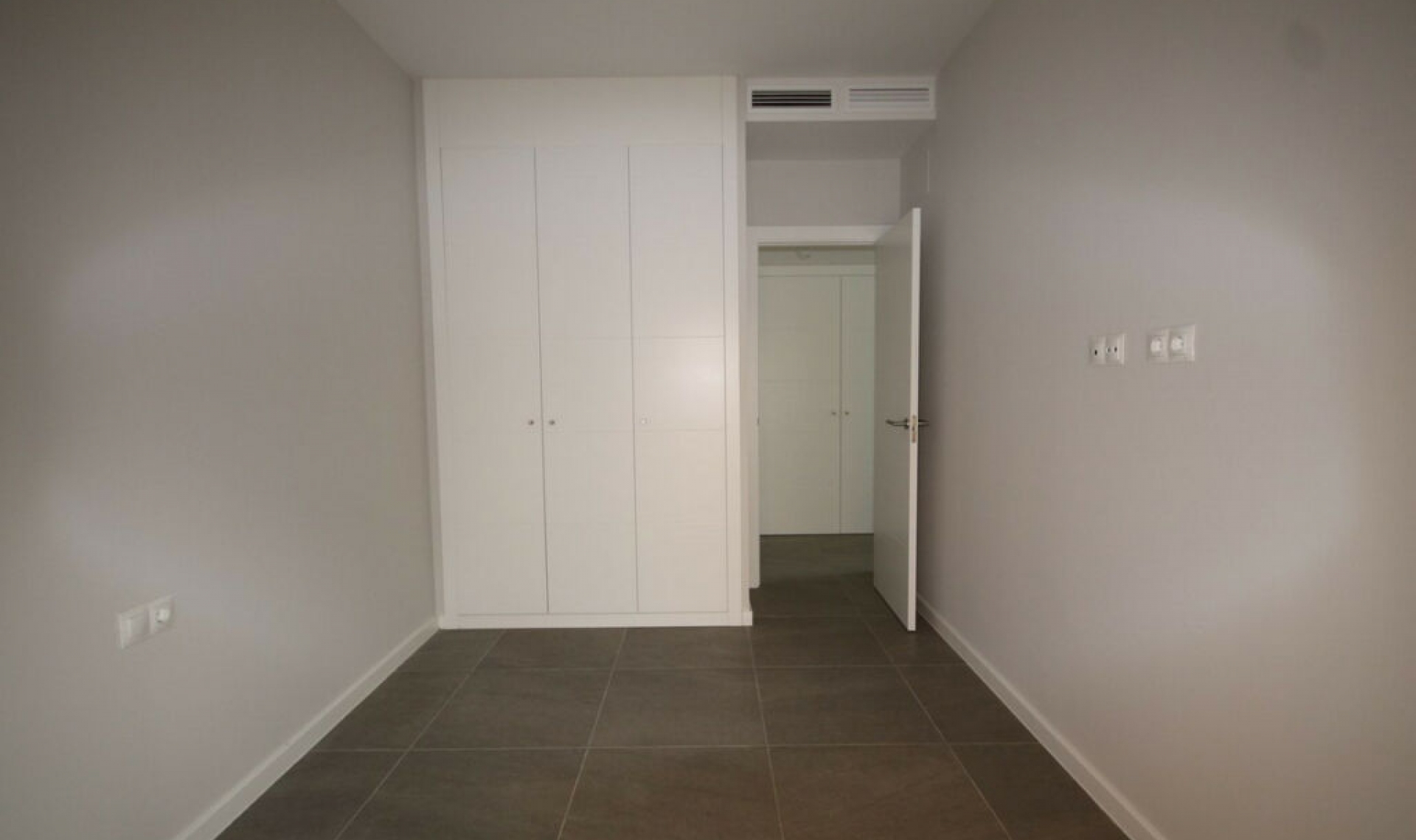 Resale - House -
Riviera del Sol