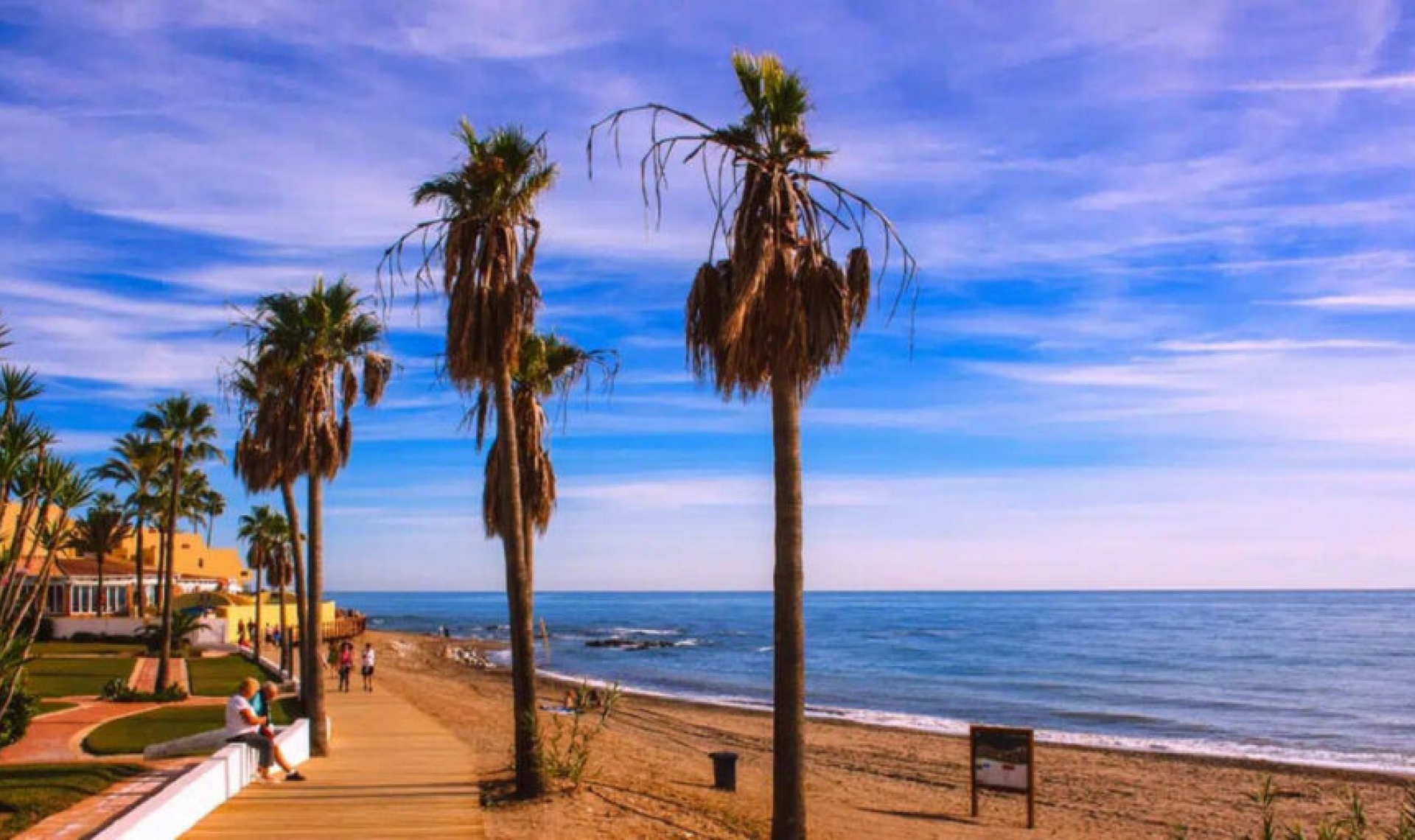 Resale - House -
Riviera del Sol