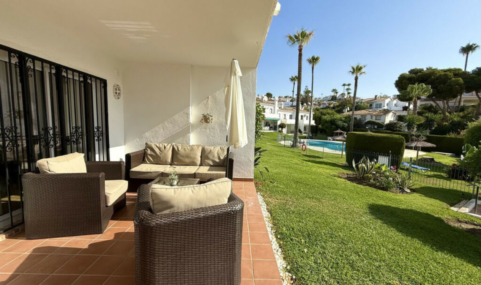 Resale - House -
Riviera del Sol