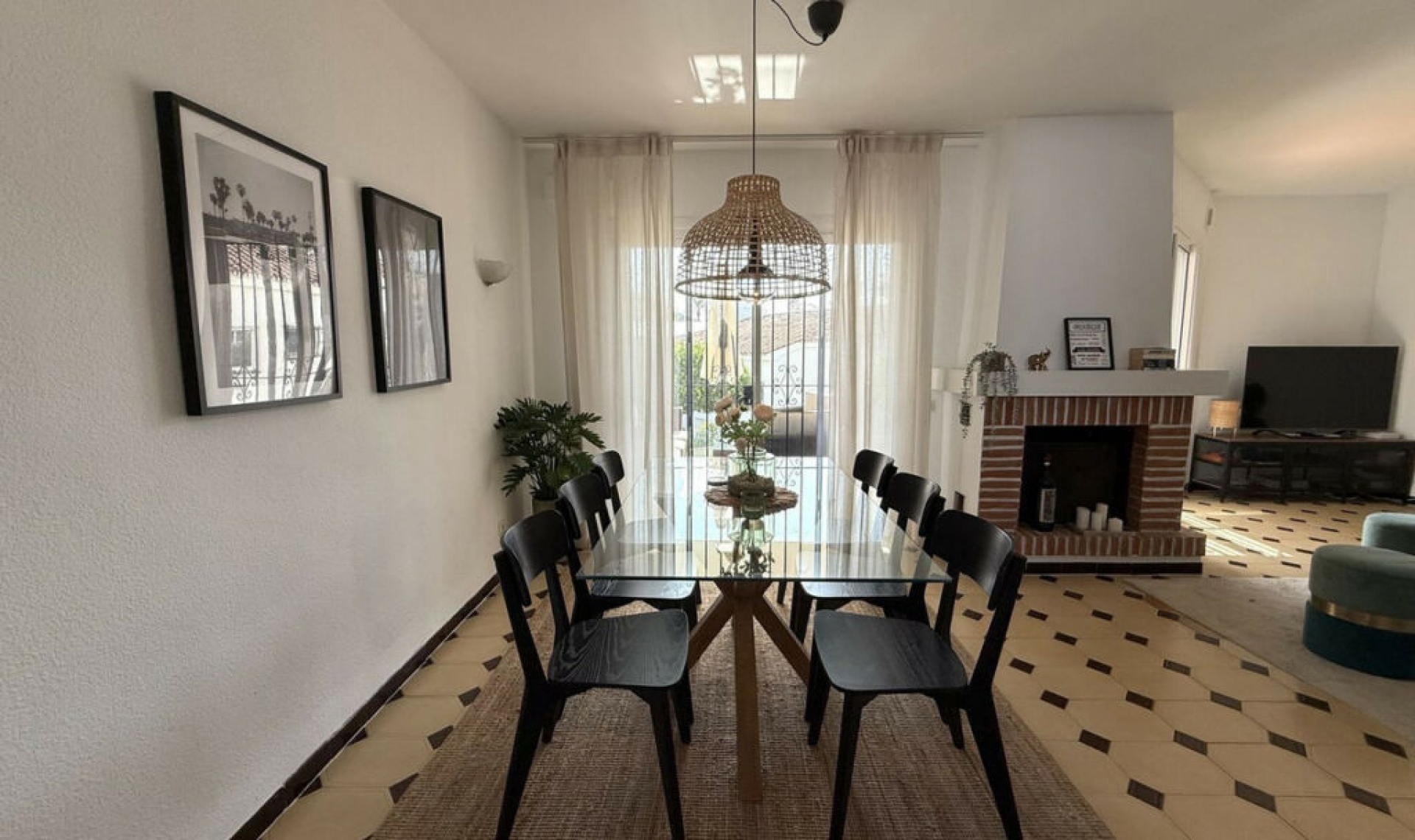 Resale - House -
Riviera del Sol
