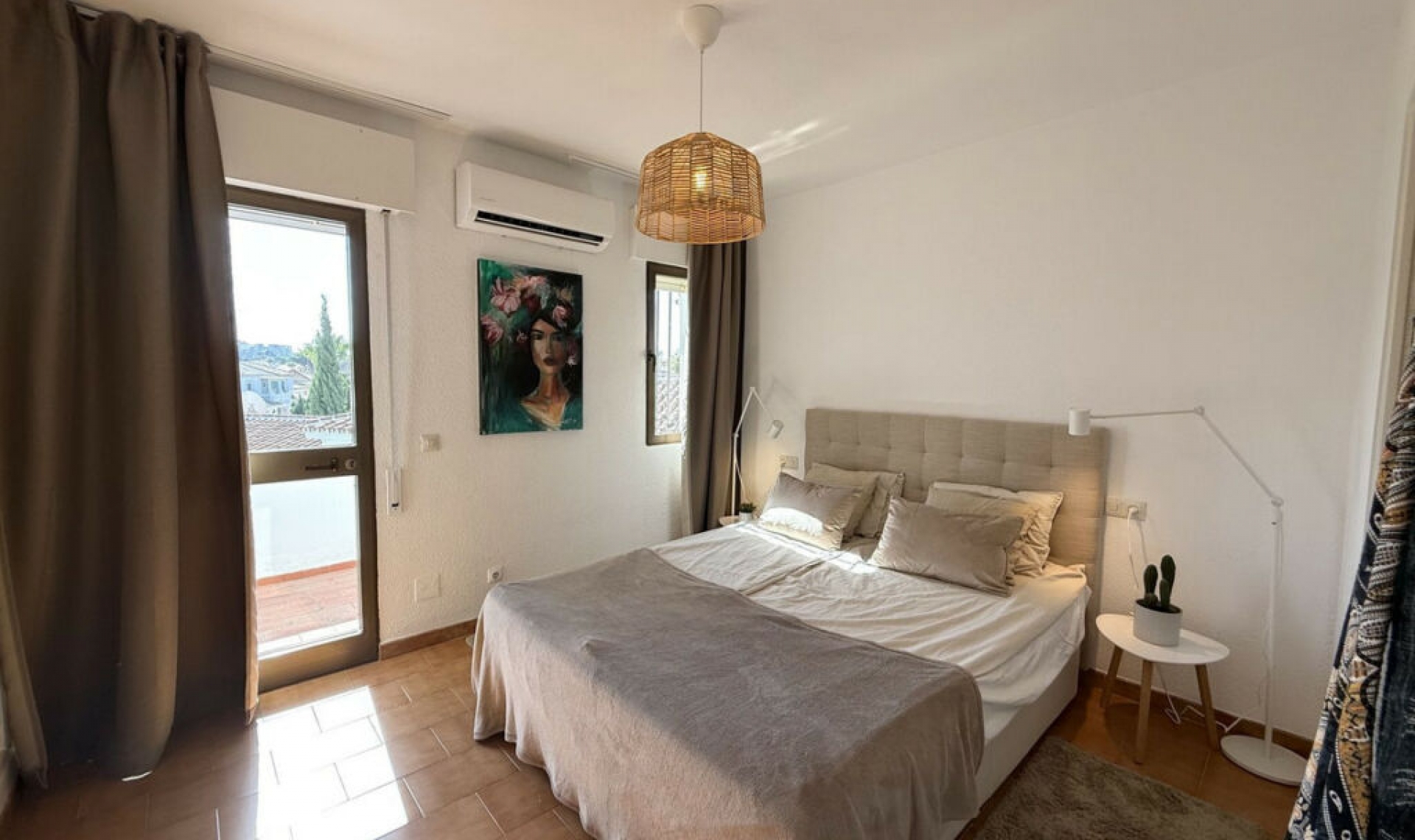 Resale - House -
Riviera del Sol