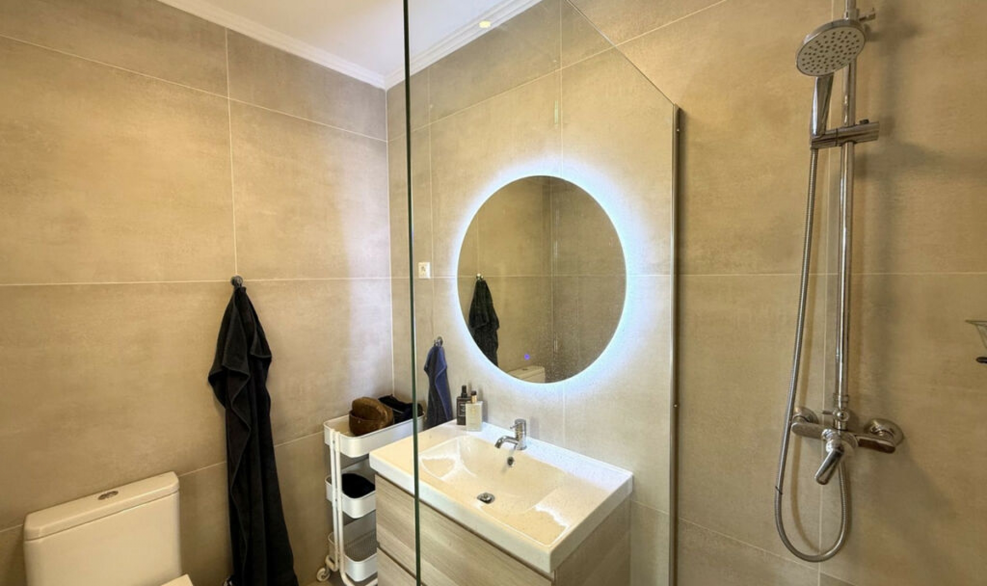 Resale - House -
Riviera del Sol