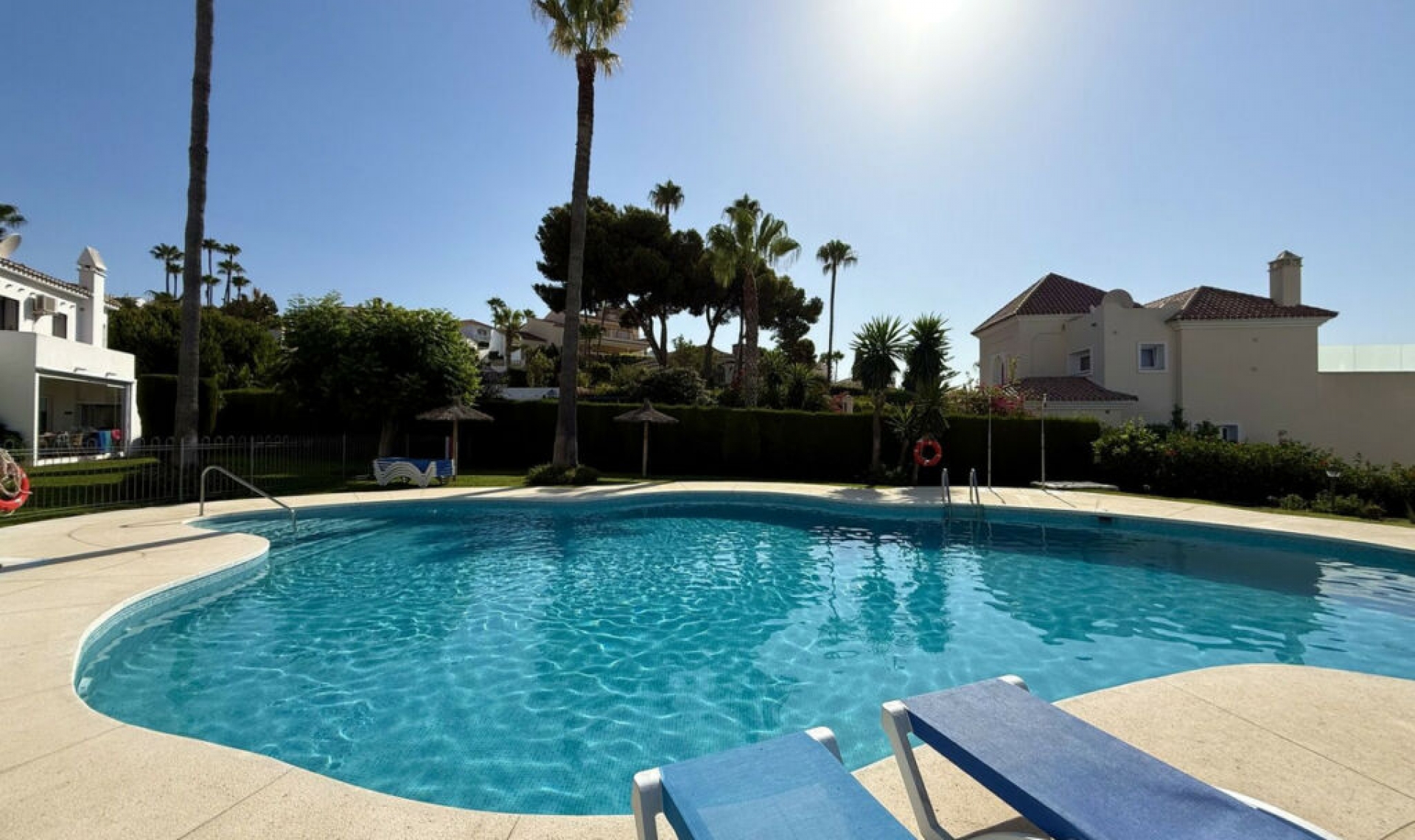Resale - House -
Riviera del Sol