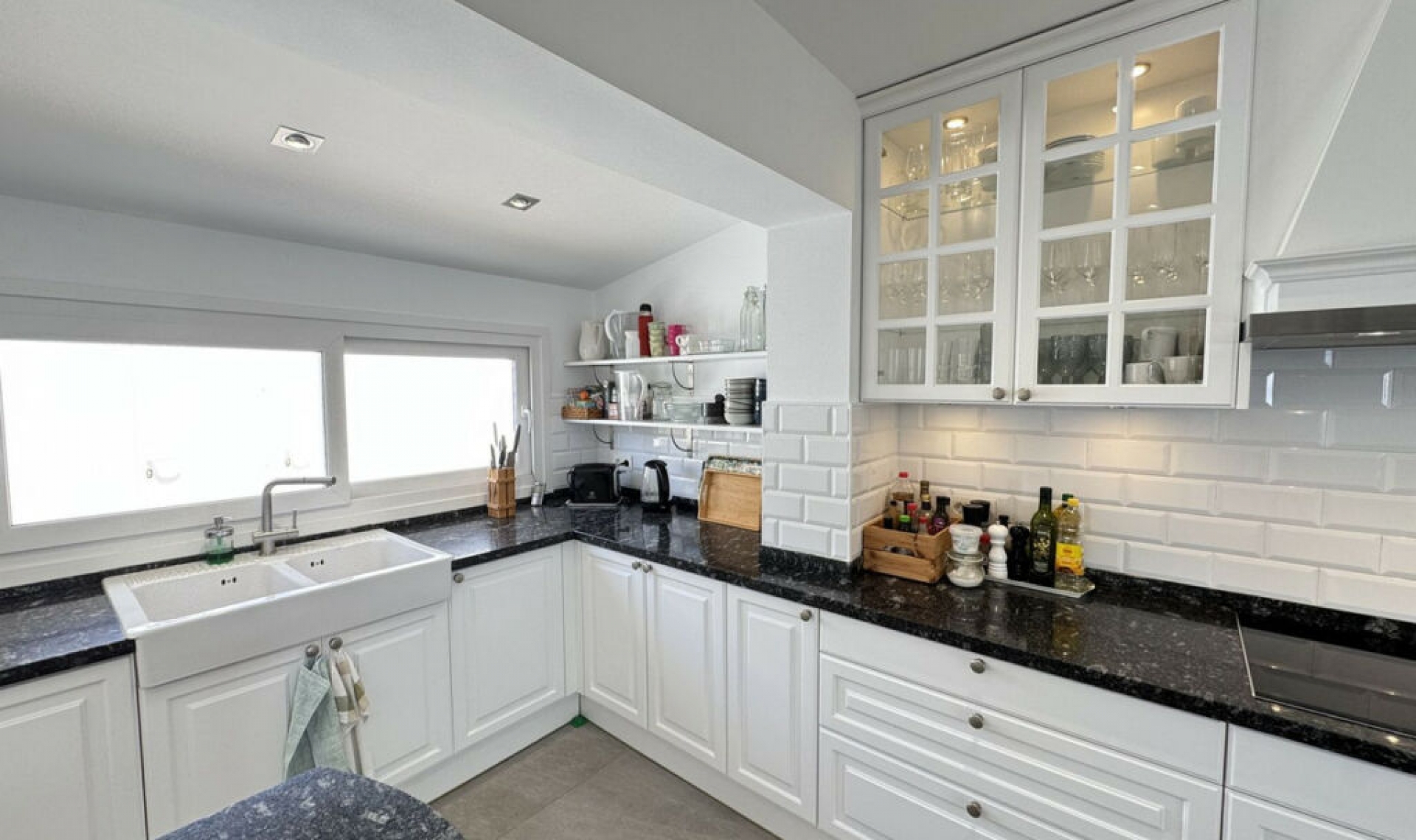 Resale - House -
Riviera del Sol