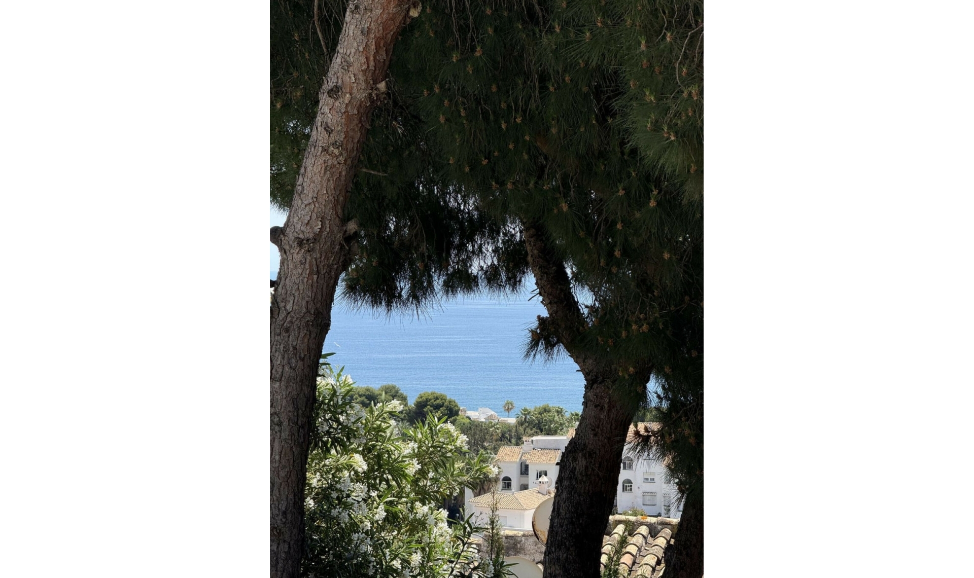 Resale - House -
Riviera del Sol