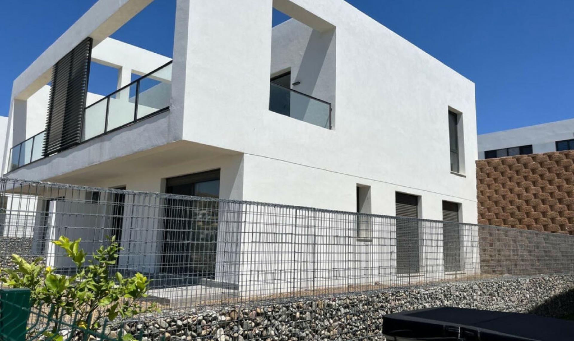 Resale - House -
Riviera del Sol