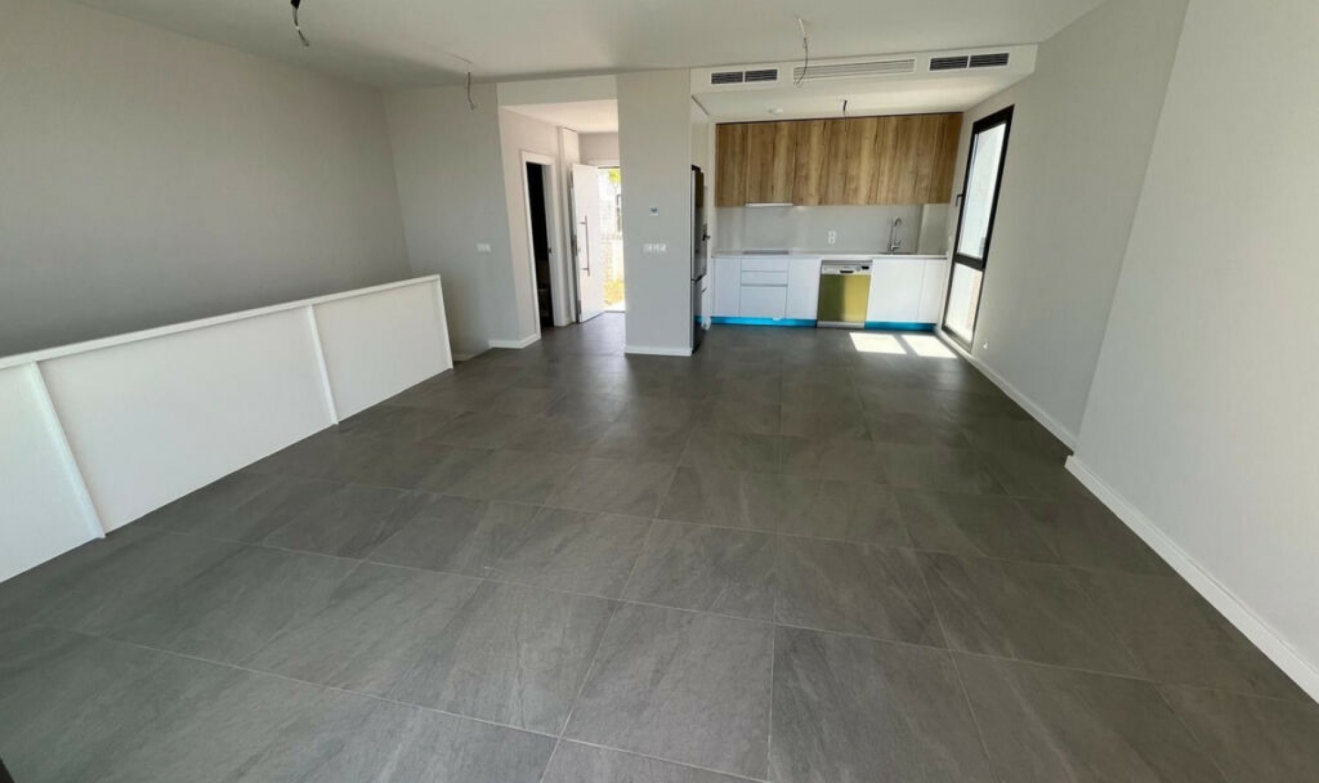 Resale - House -
Riviera del Sol