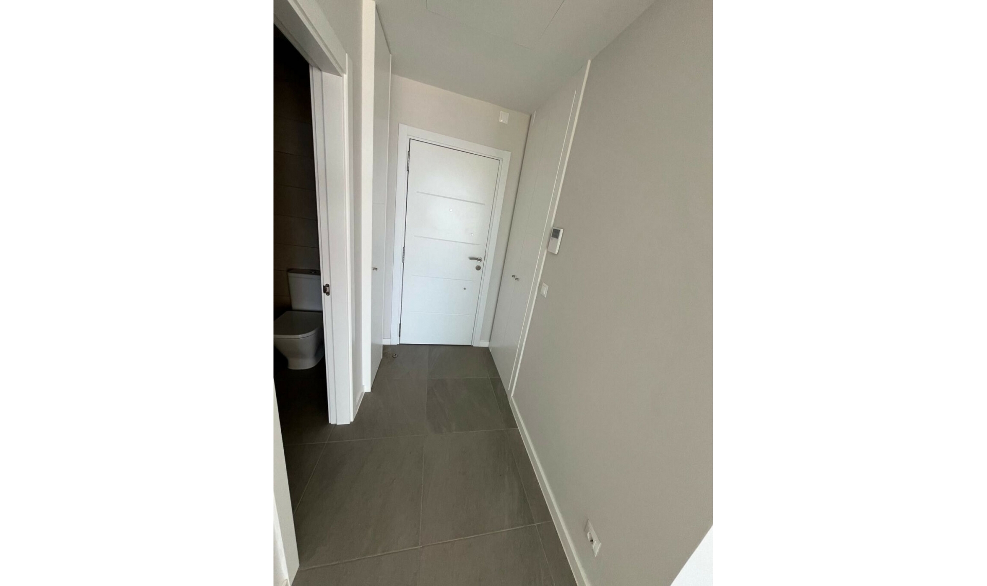 Resale - House -
Riviera del Sol