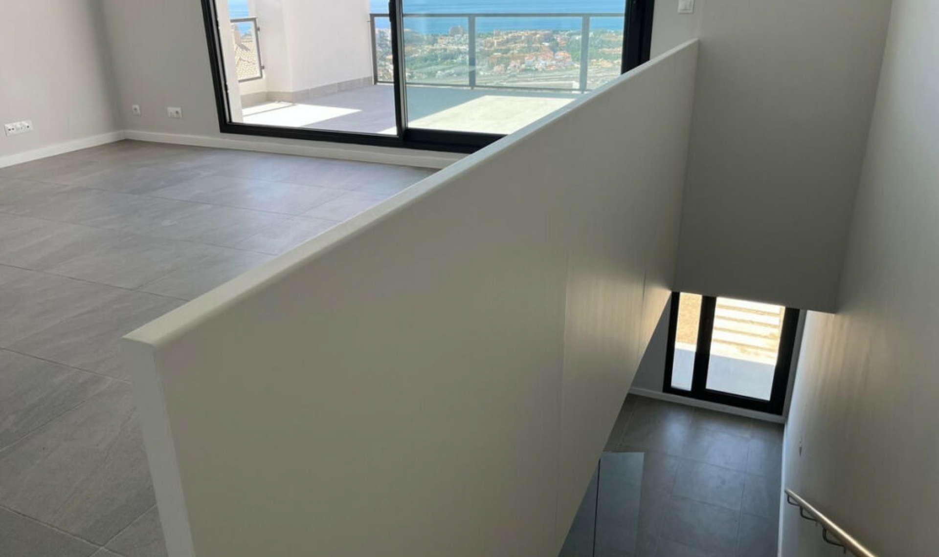 Resale - House -
Riviera del Sol