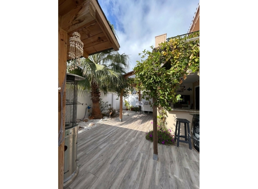 Resale - House -
Riviera del Sol