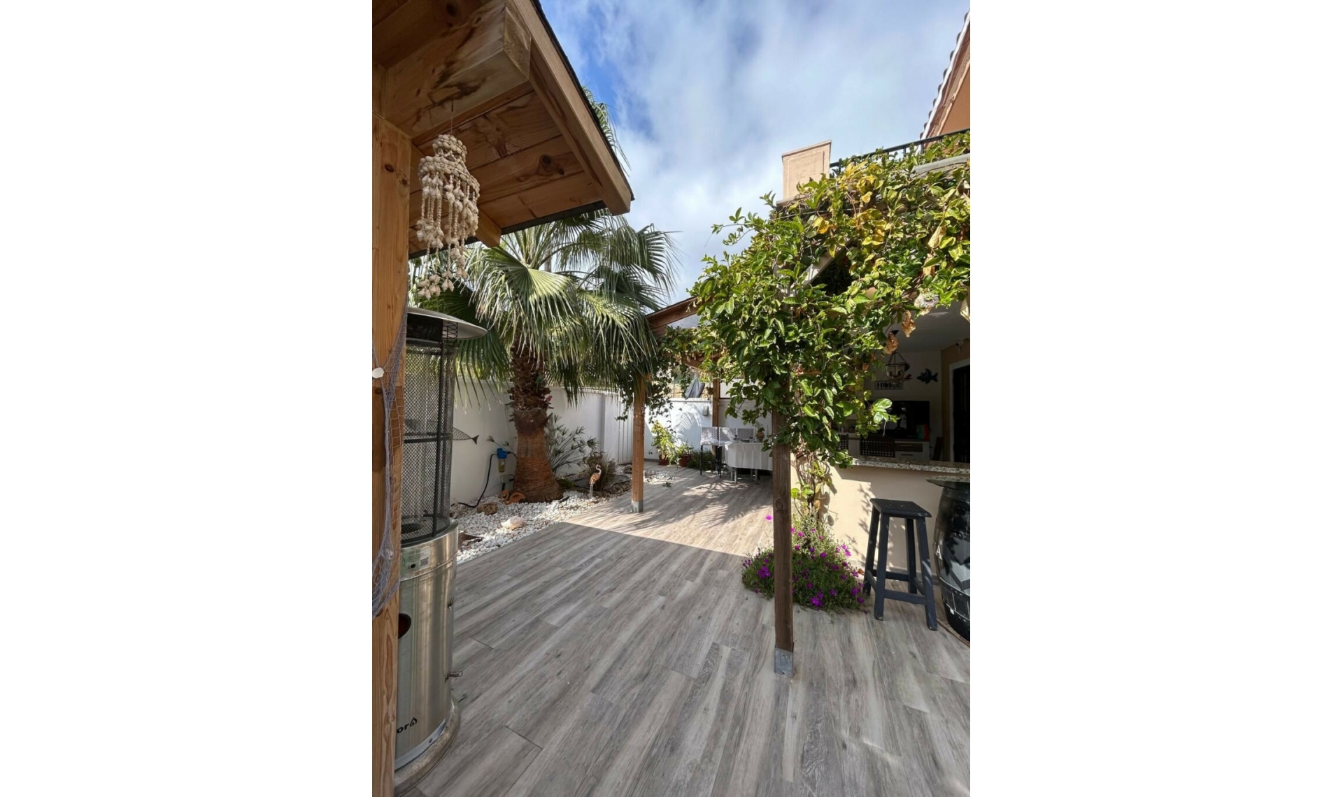 Resale - House -
Riviera del Sol