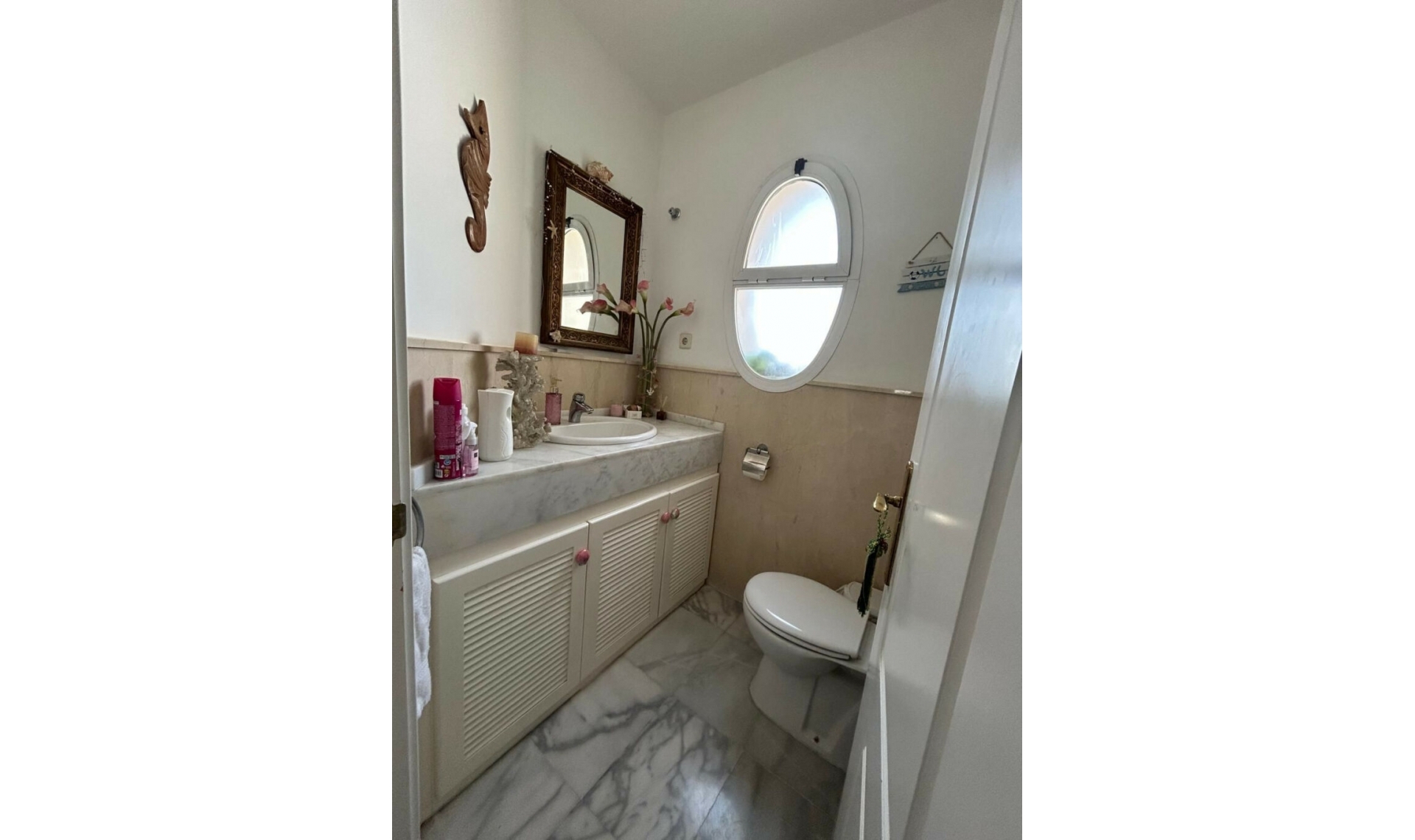 Resale - House -
Riviera del Sol
