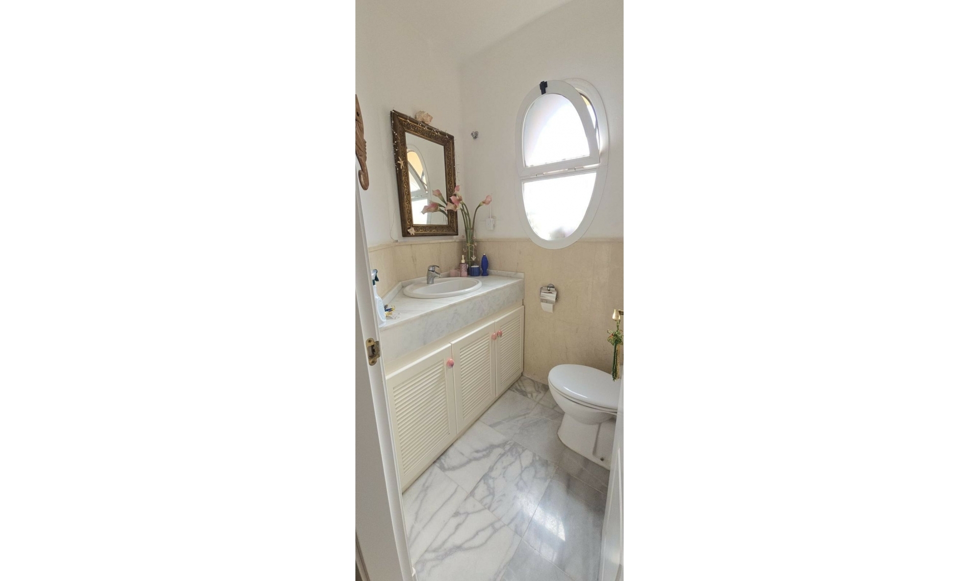 Resale - House -
Riviera del Sol