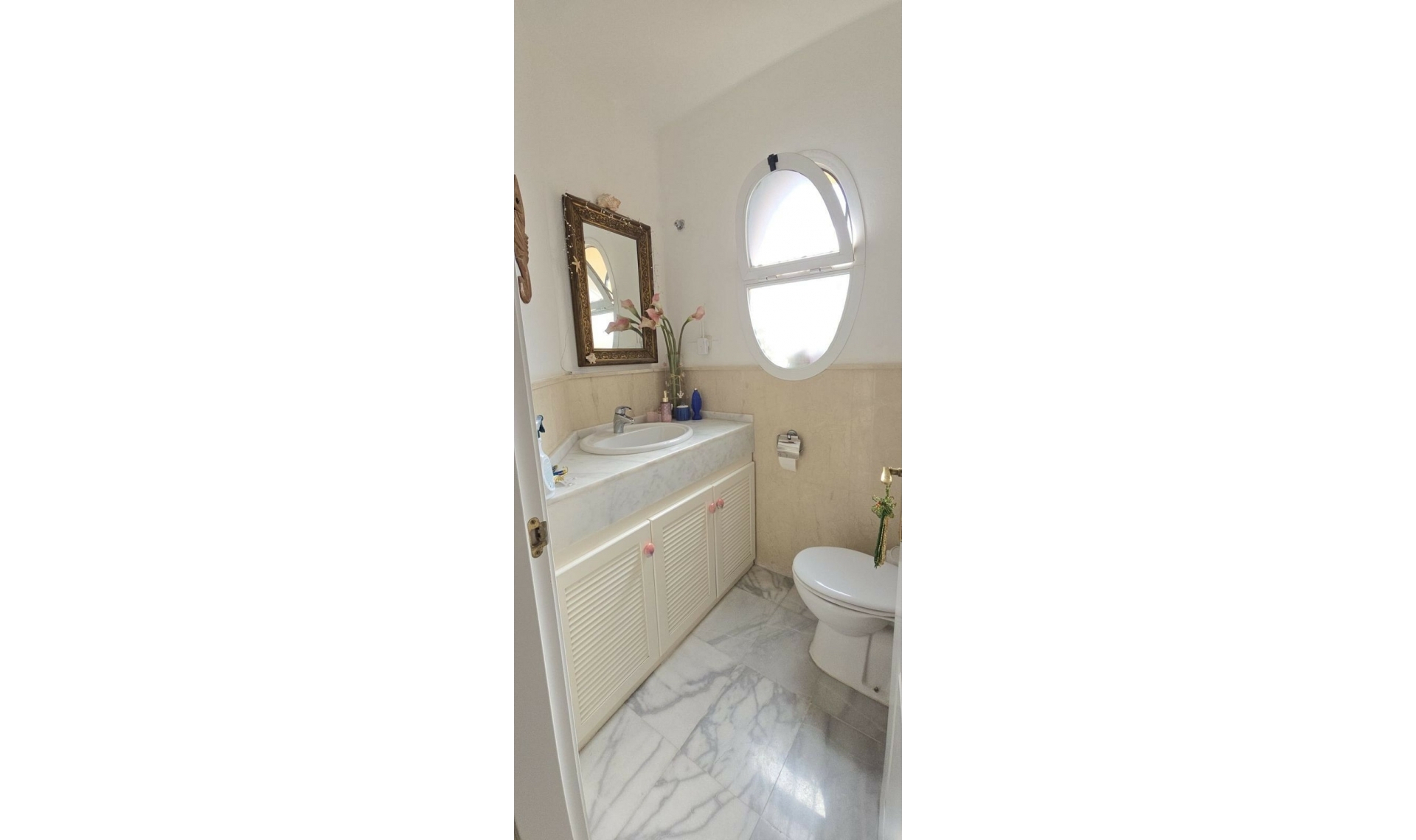 Resale - House -
Riviera del Sol