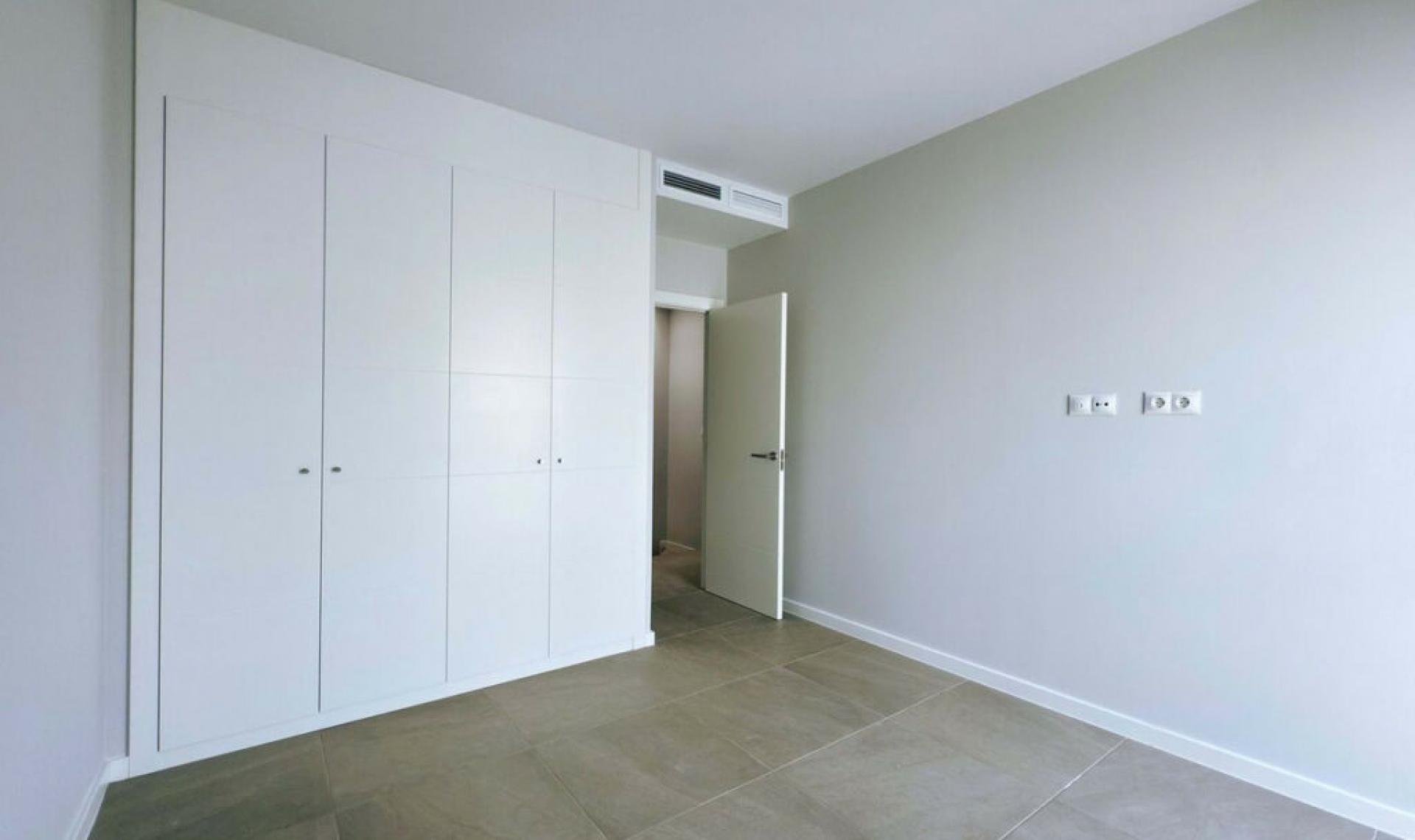 Resale - House -
Riviera del Sol