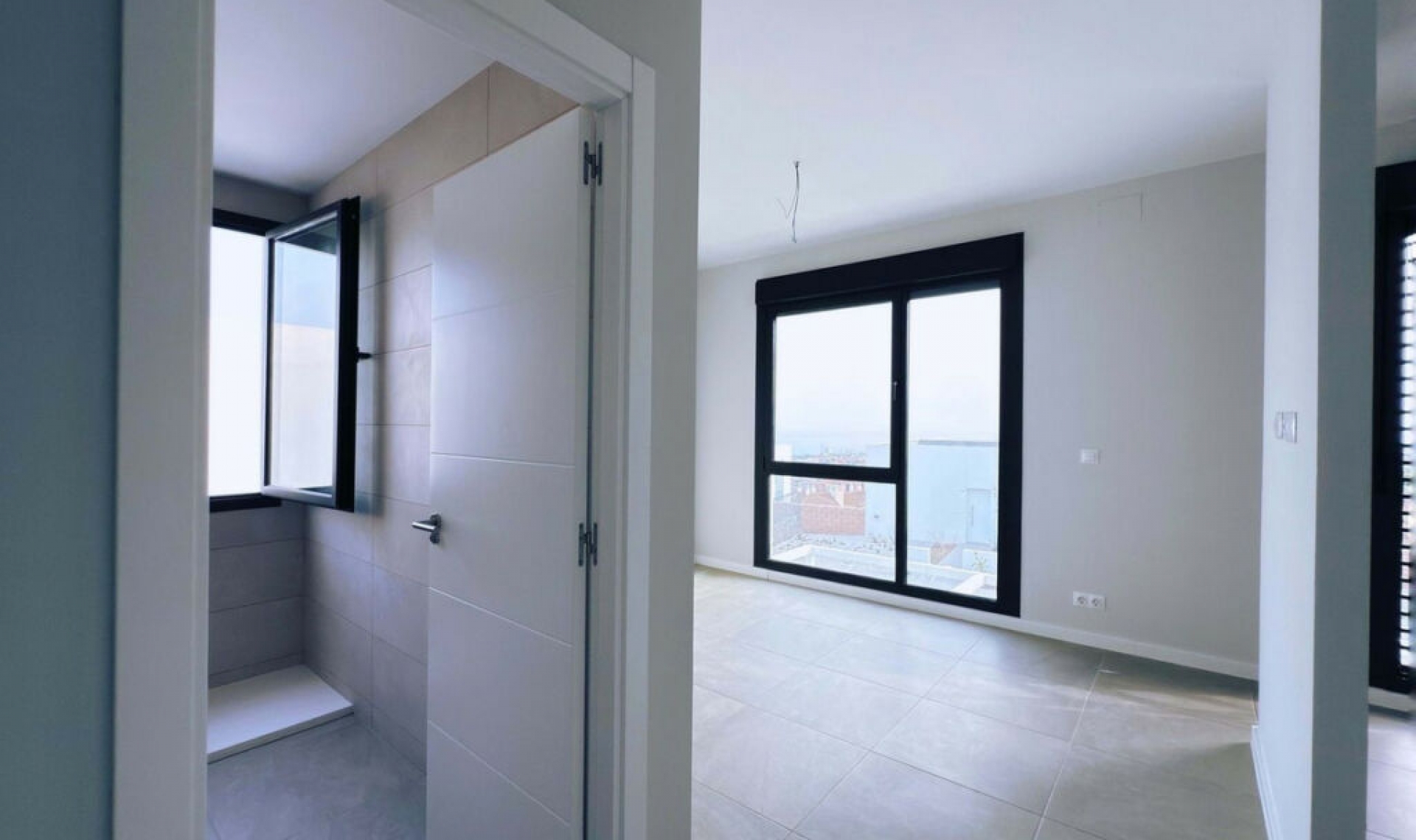 Resale - House -
Riviera del Sol