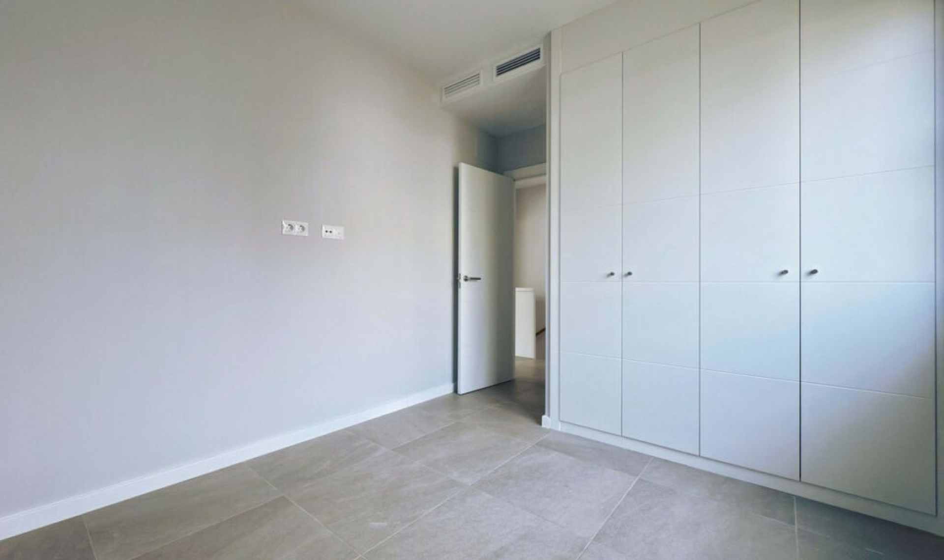 Resale - House -
Riviera del Sol