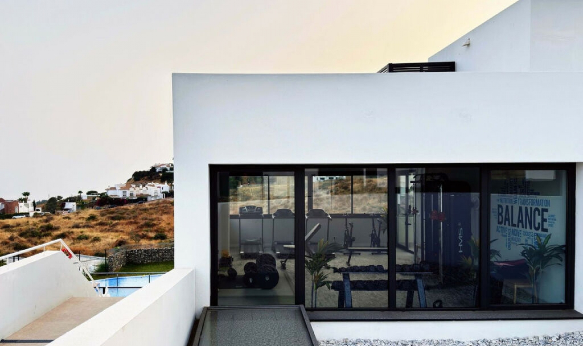 Resale - House -
Riviera del Sol