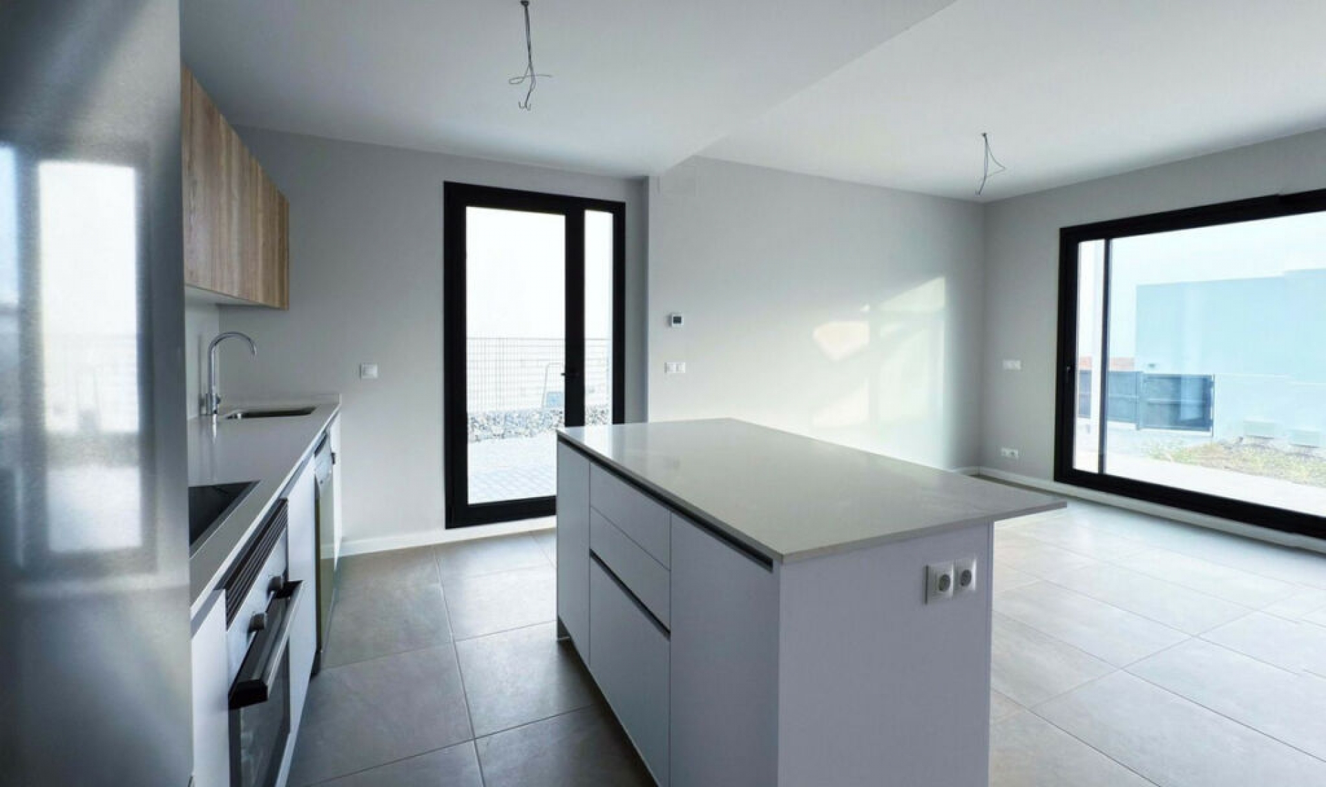 Resale - House -
Riviera del Sol