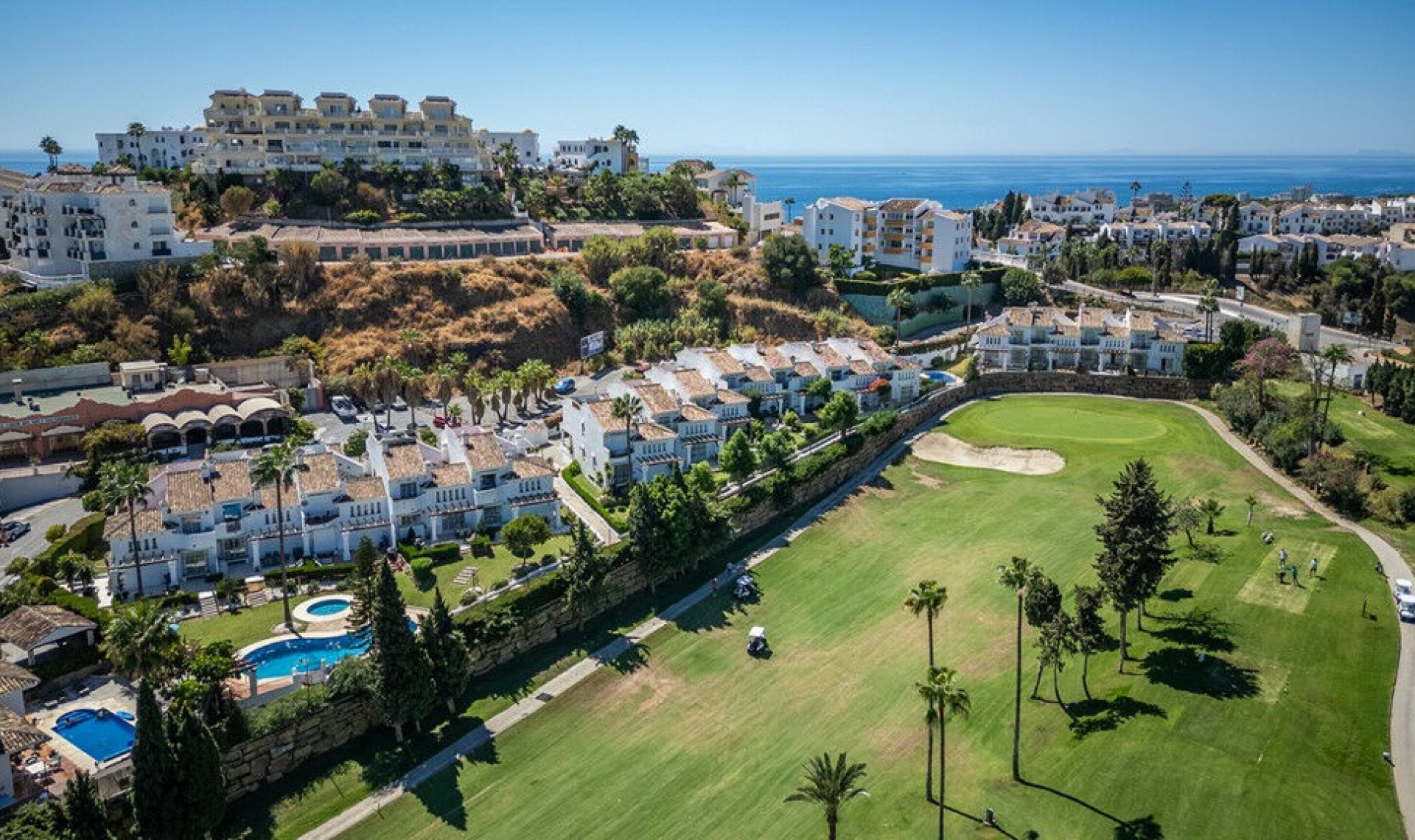 Resale - House -
Riviera del Sol