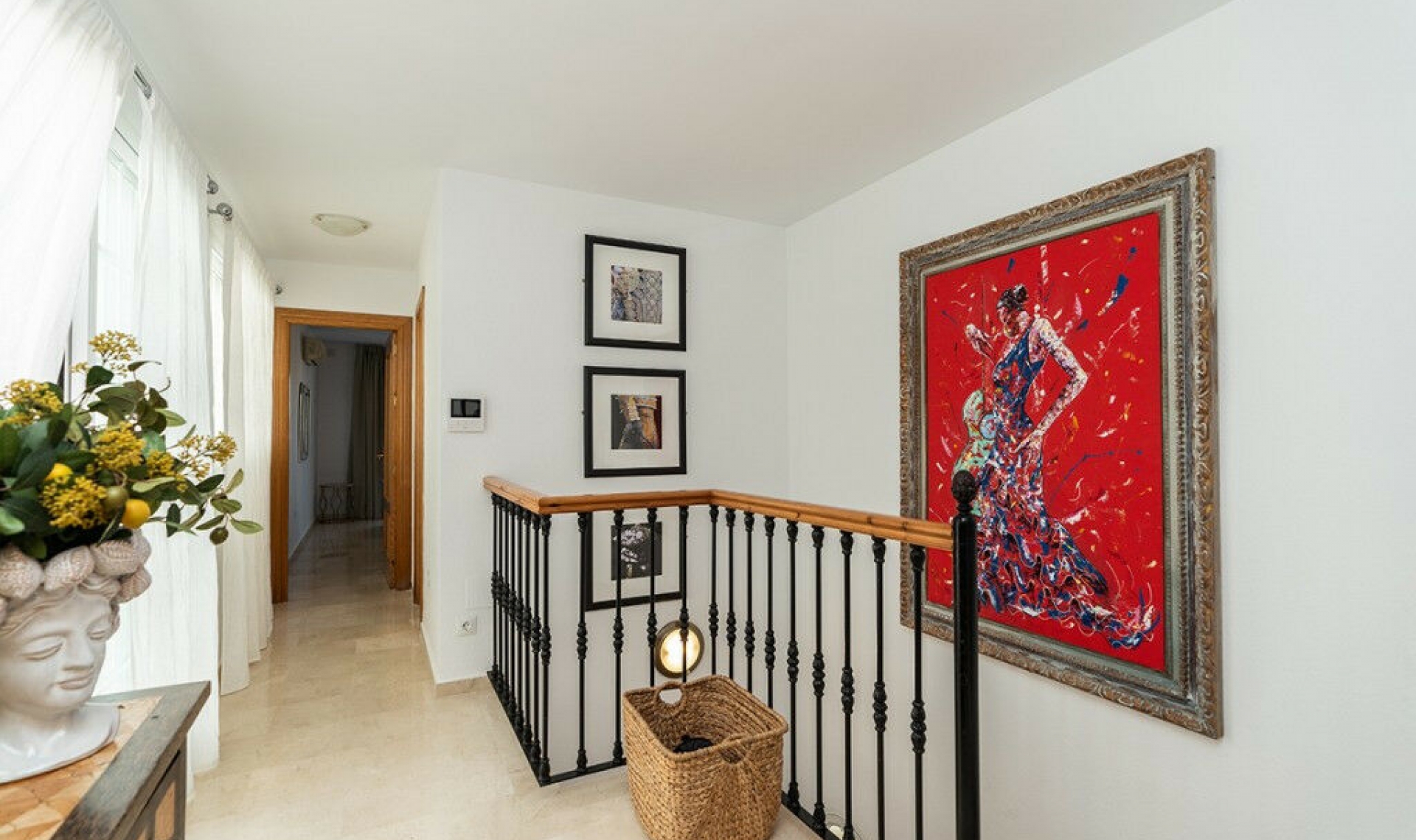 Resale - House -
Riviera del Sol