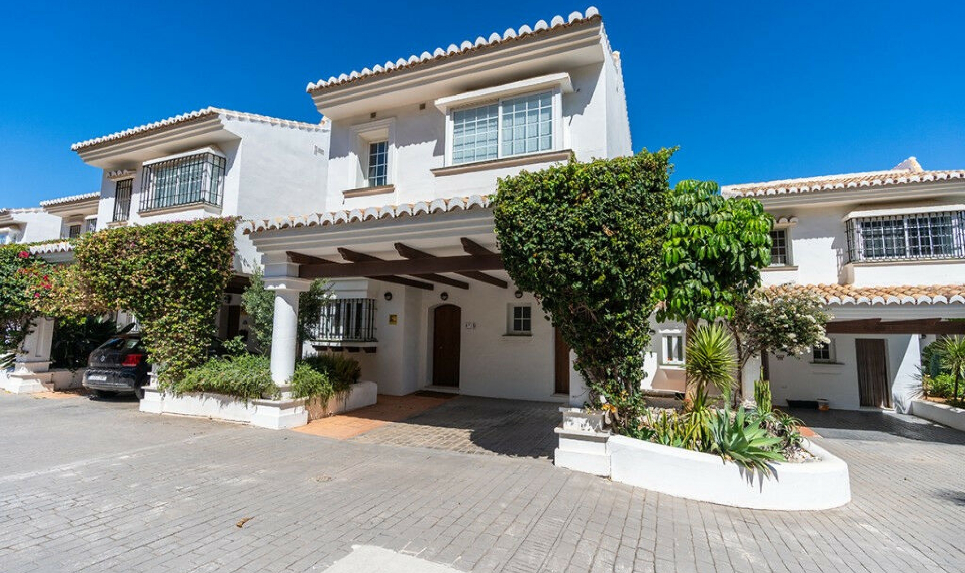 Resale - House -
Riviera del Sol