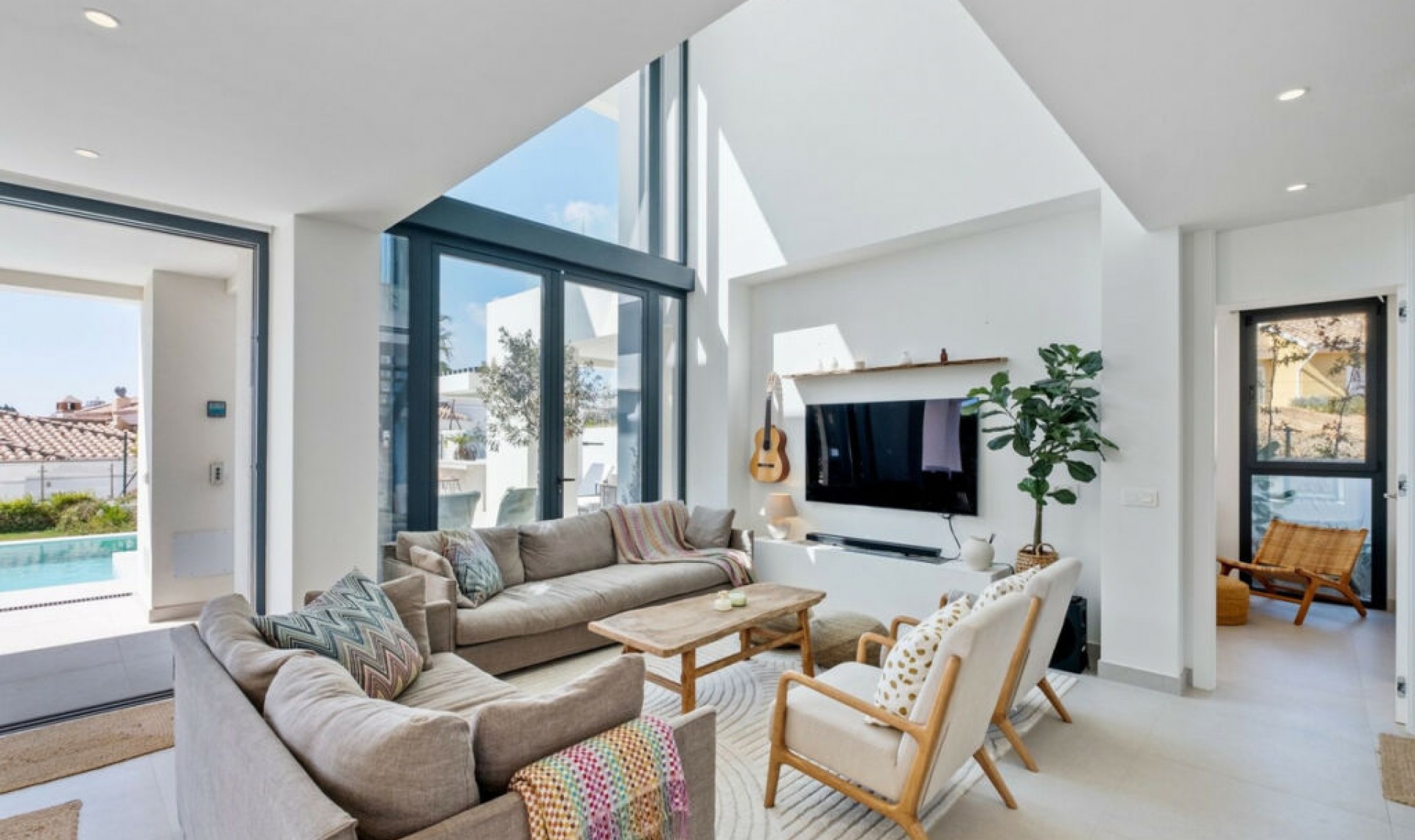 Resale - House -
Riviera del Sol