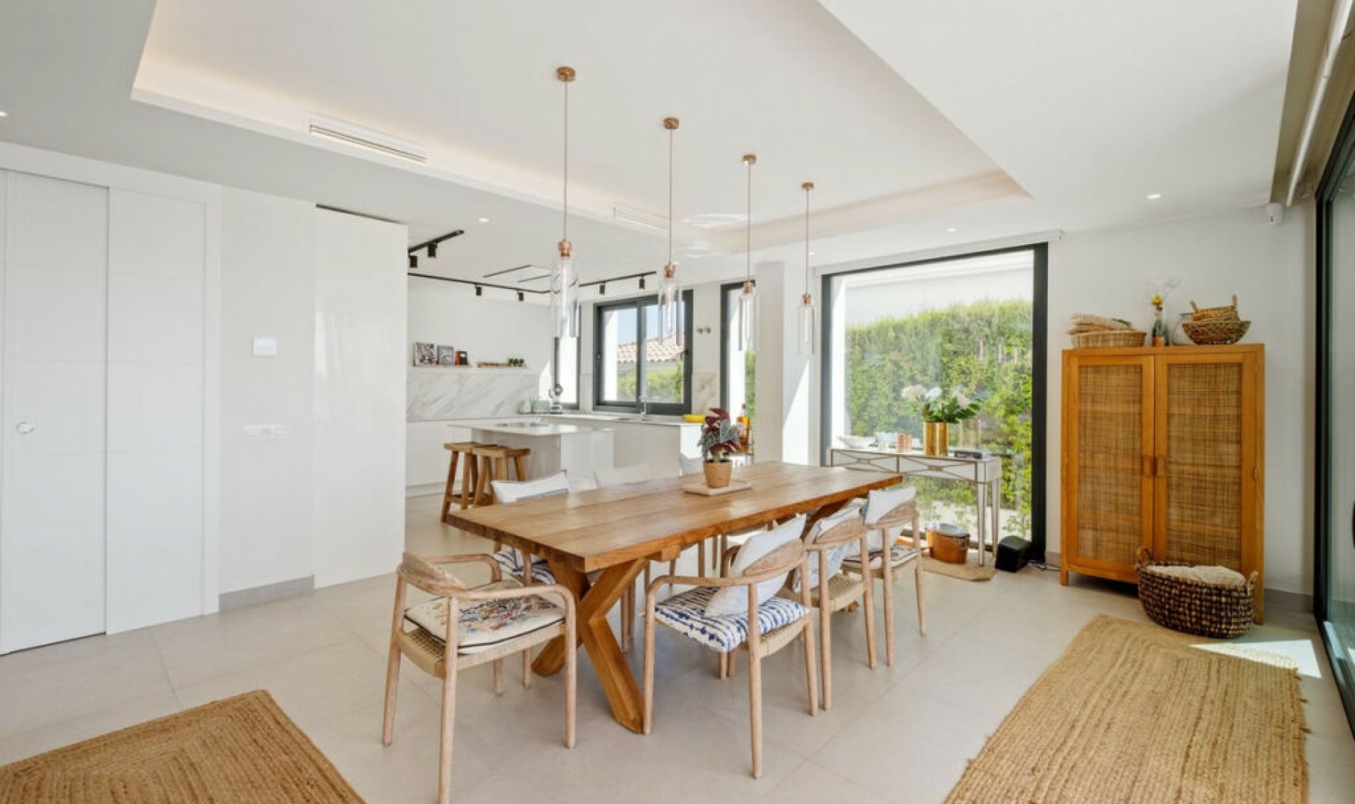 Resale - House -
Riviera del Sol