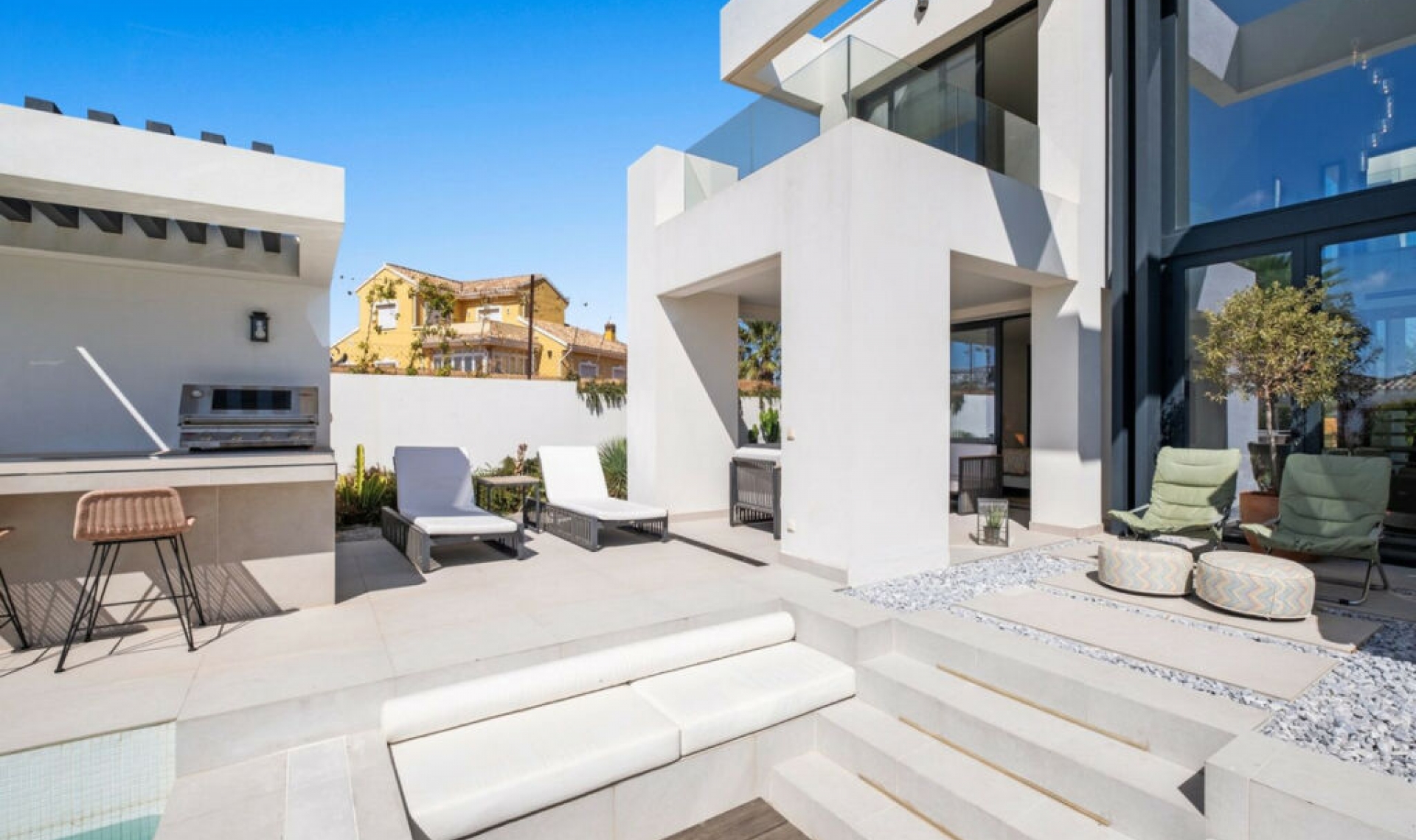 Resale - House -
Riviera del Sol