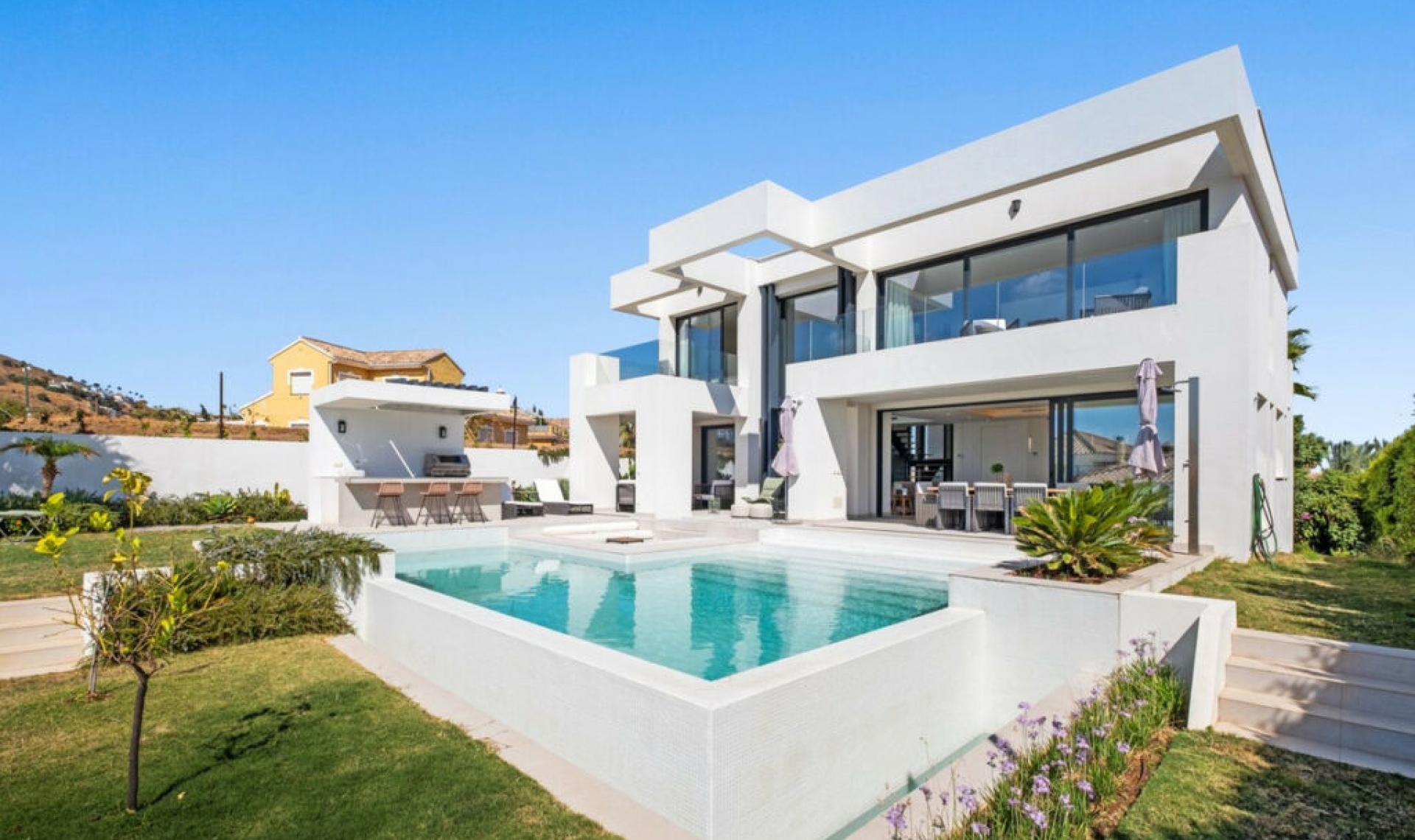 Resale - House -
Riviera del Sol
