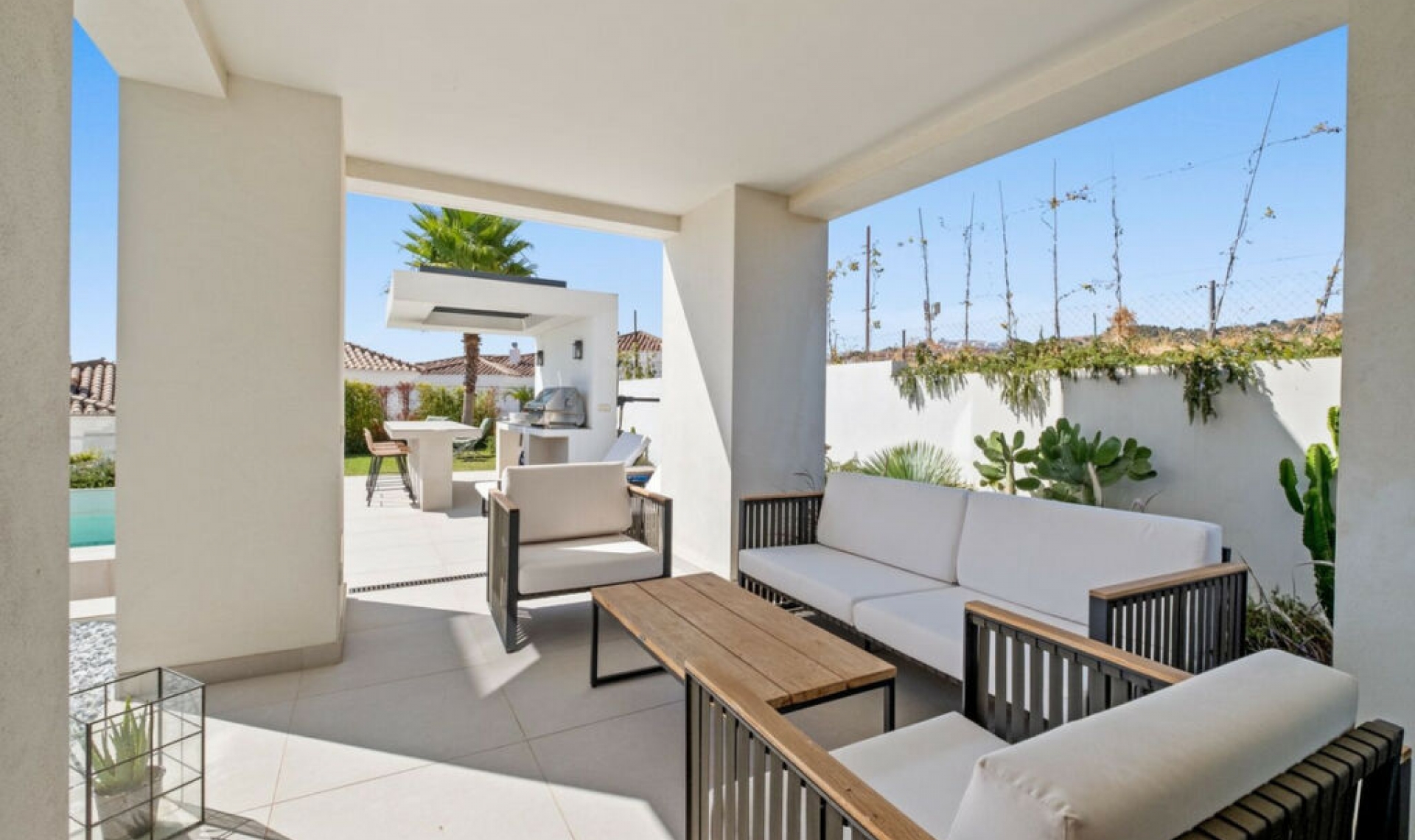 Resale - House -
Riviera del Sol