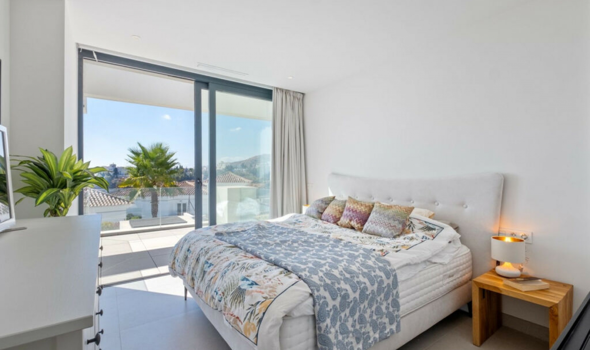 Resale - House -
Riviera del Sol