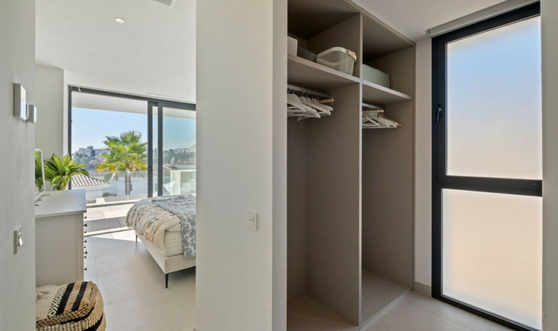 Resale - House -
Riviera del Sol