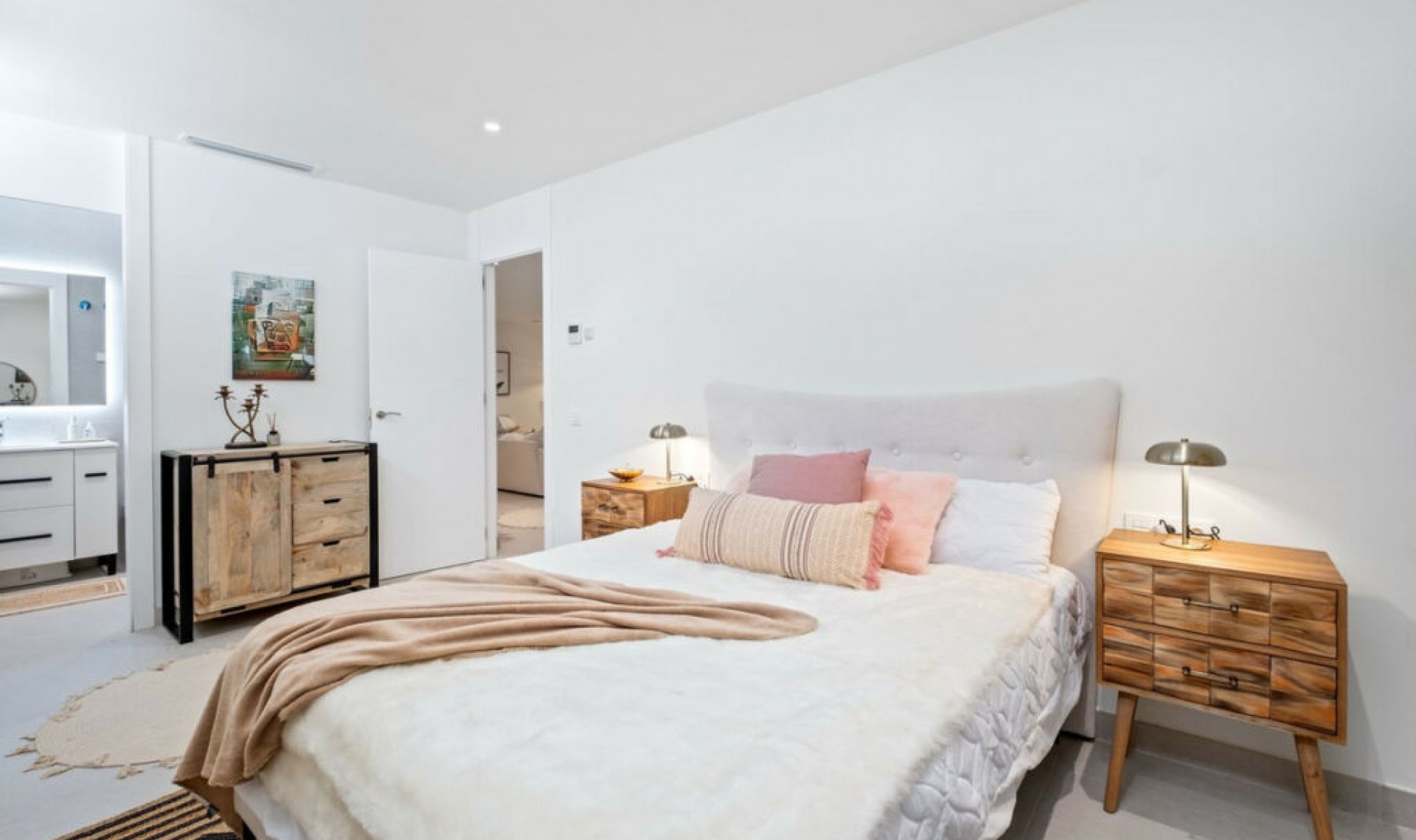 Resale - House -
Riviera del Sol