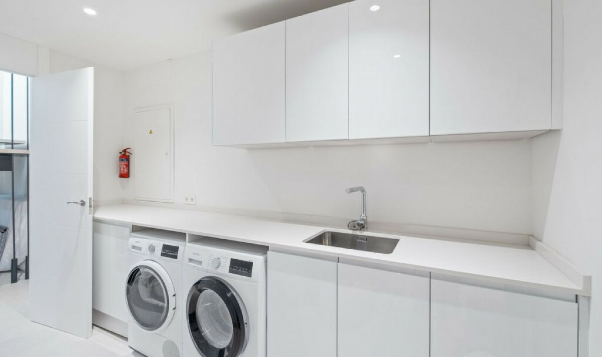 Resale - House -
Riviera del Sol