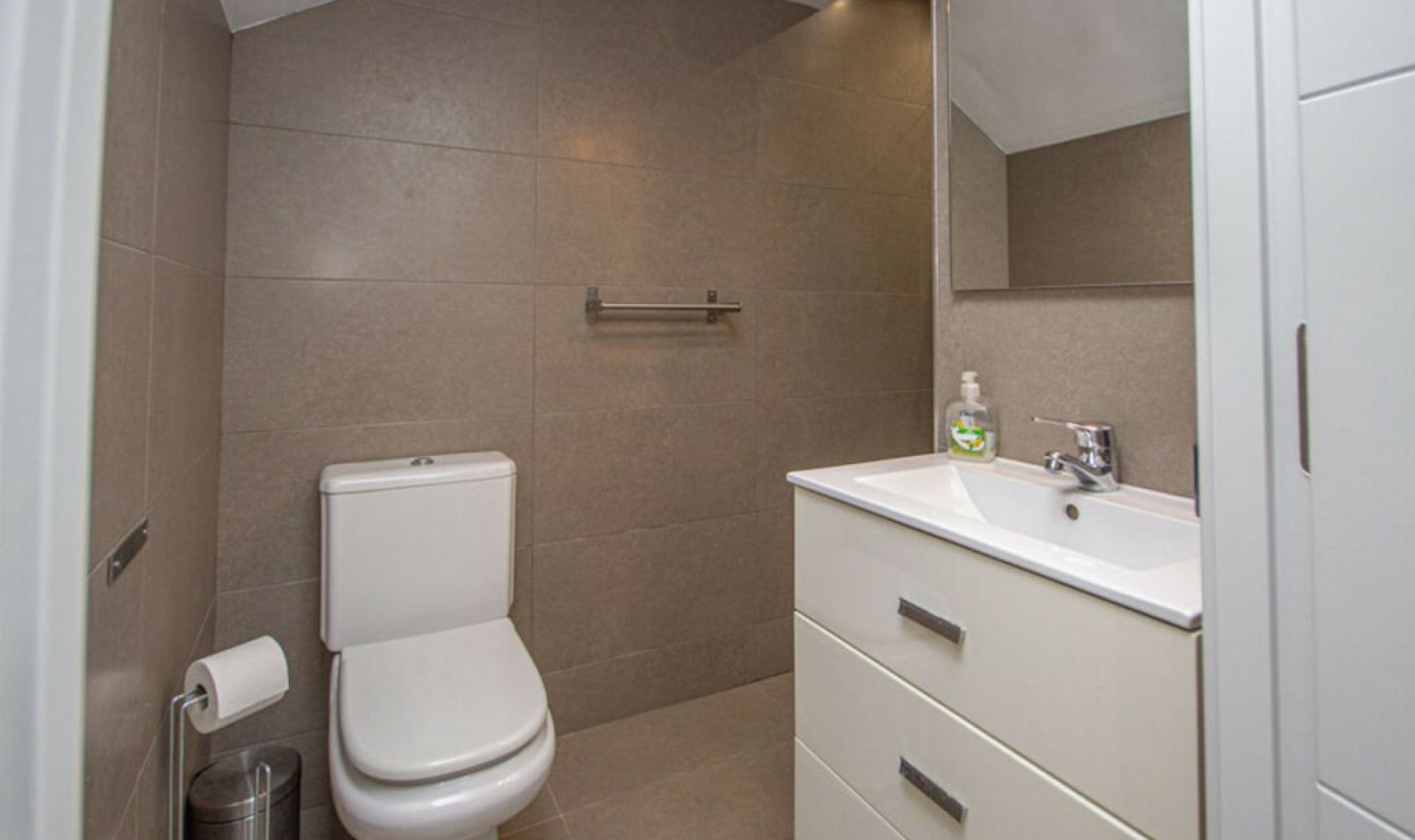 Resale - House -
Riviera del Sol