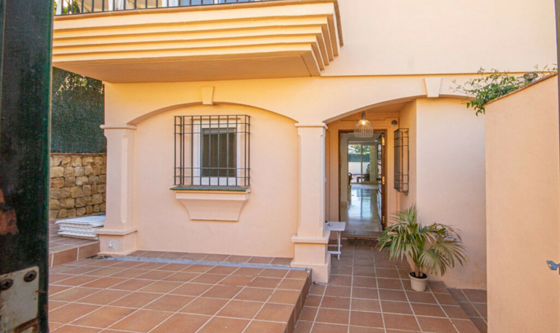 Resale - House -
Riviera del Sol