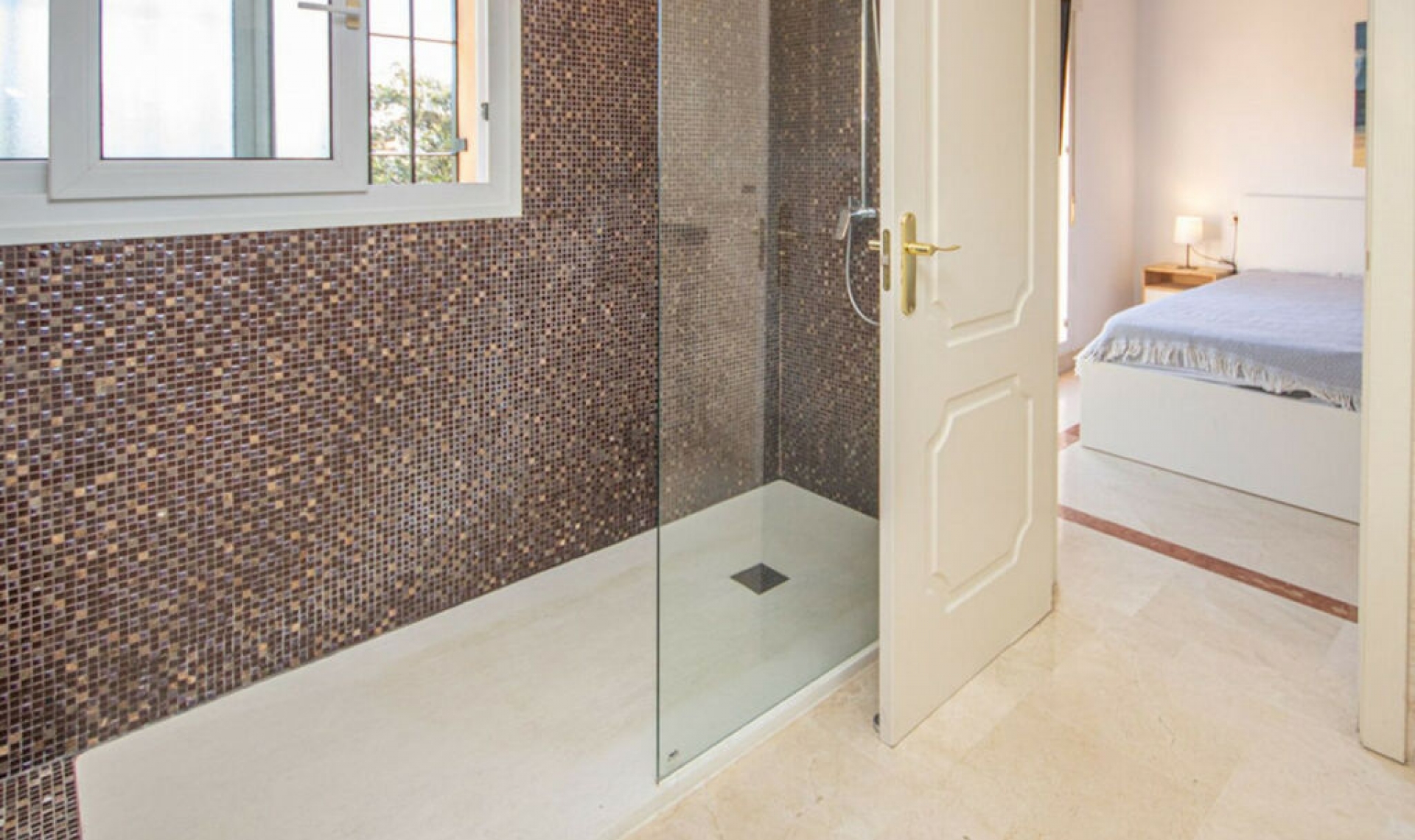 Resale - House -
Riviera del Sol