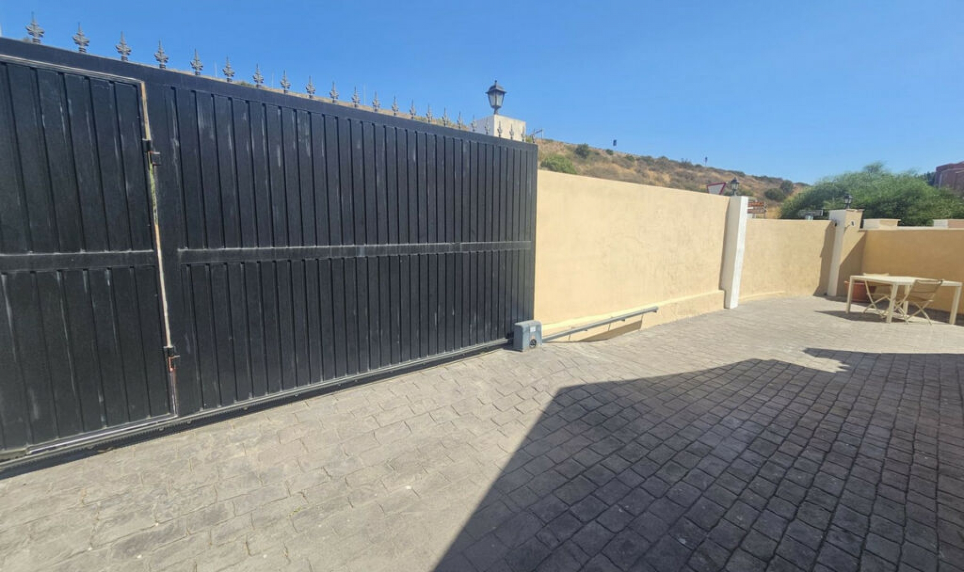 Resale - House -
Riviera del Sol