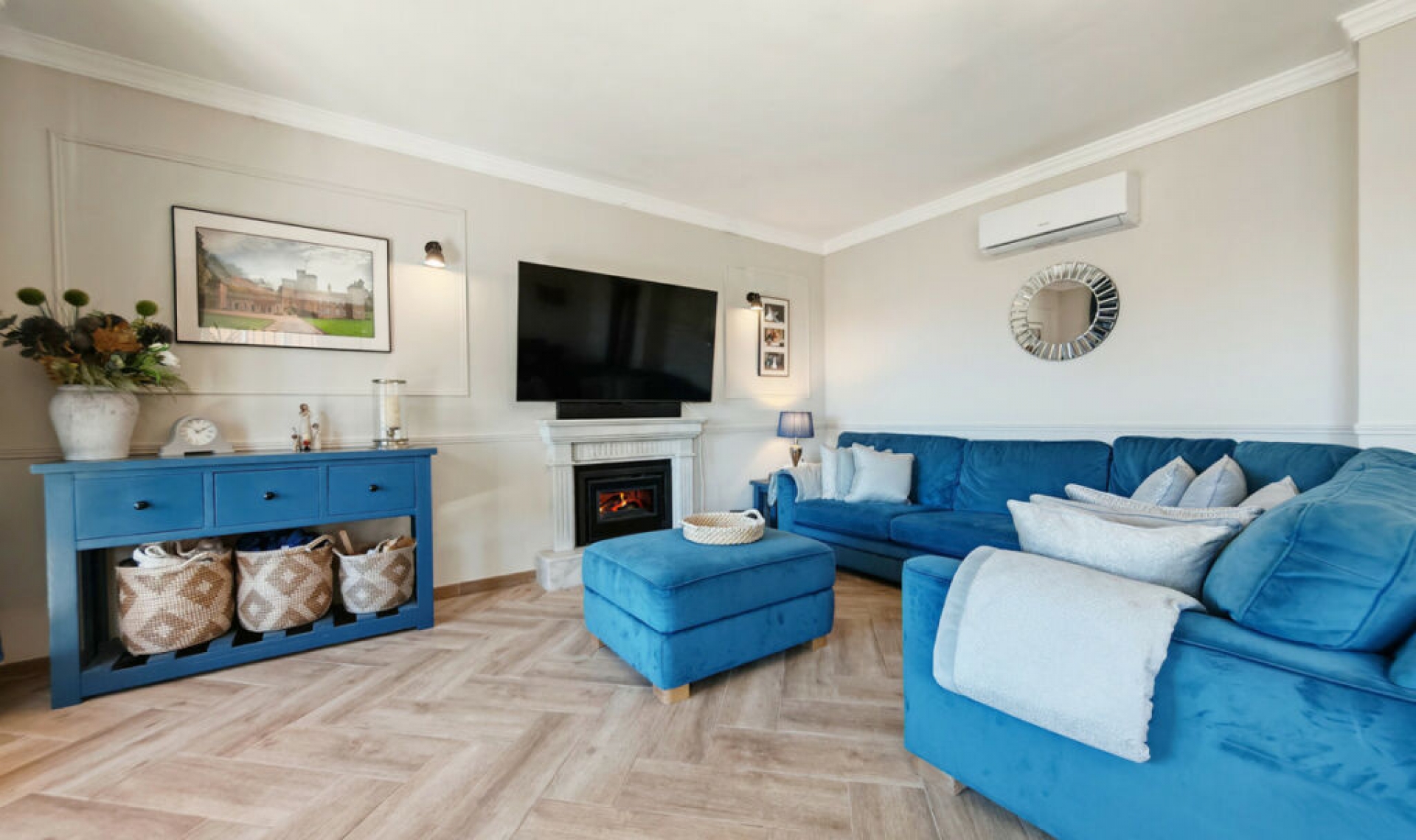 Resale - House -
Riviera del Sol