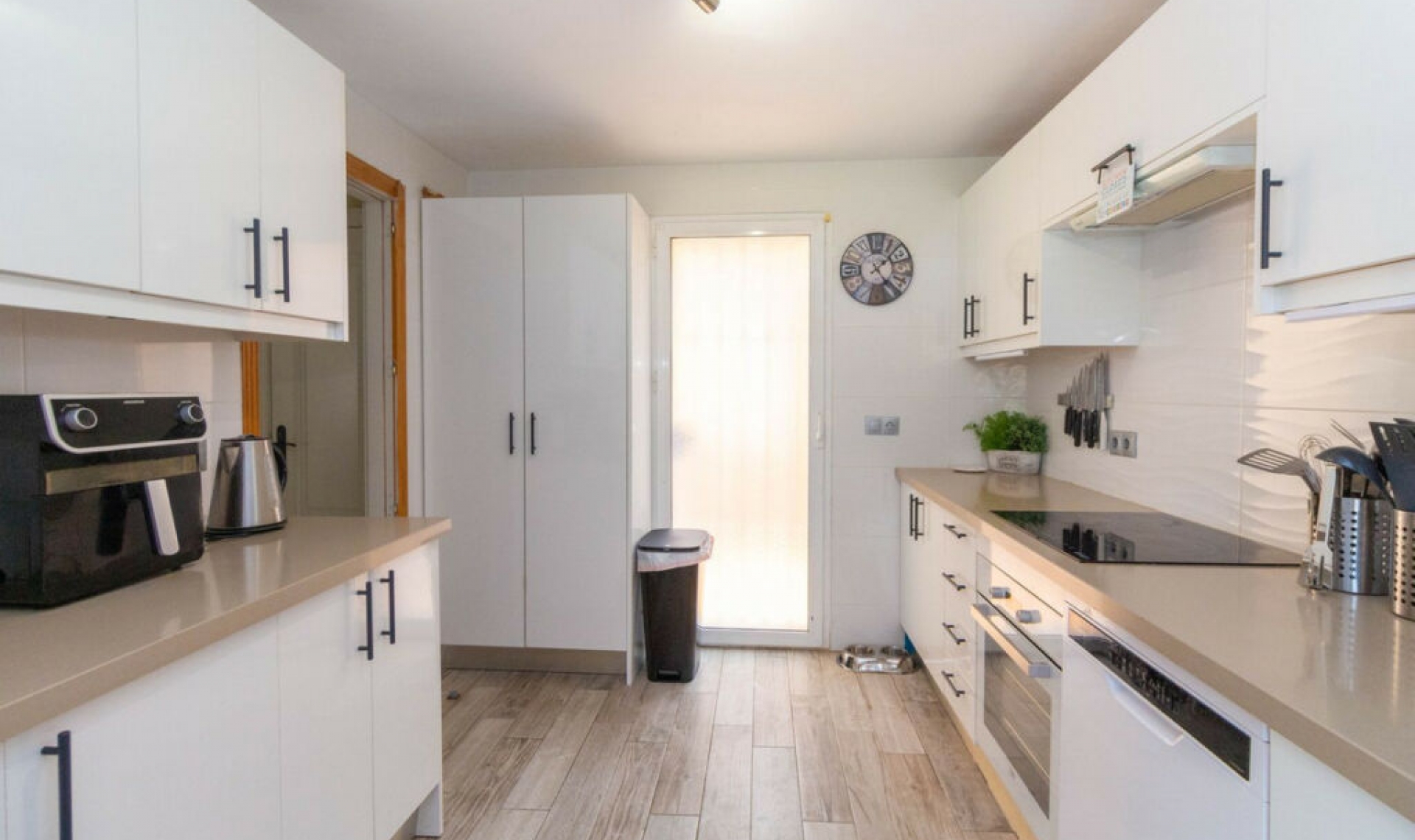 Resale - House -
Riviera del Sol