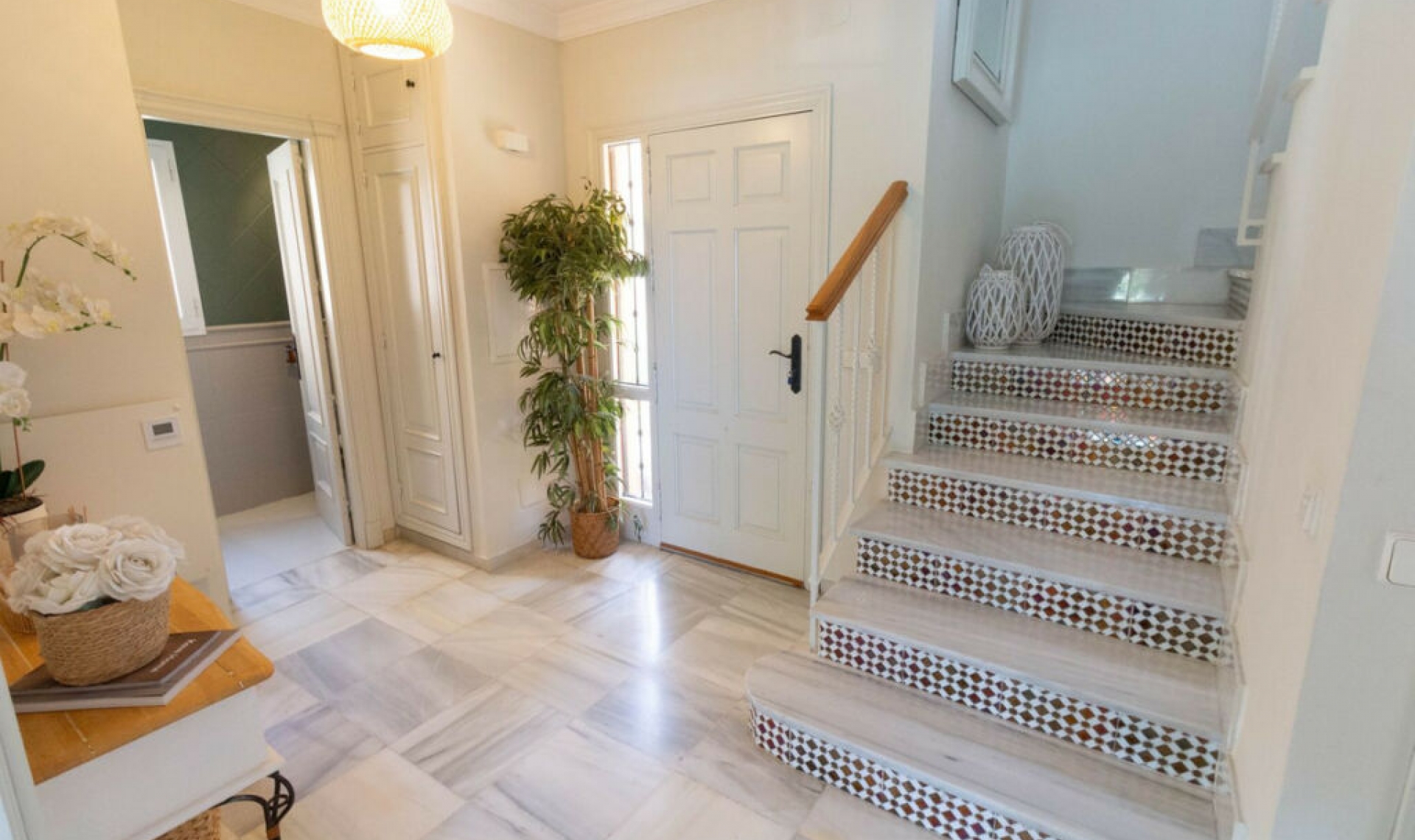 Resale - House -
Riviera del Sol