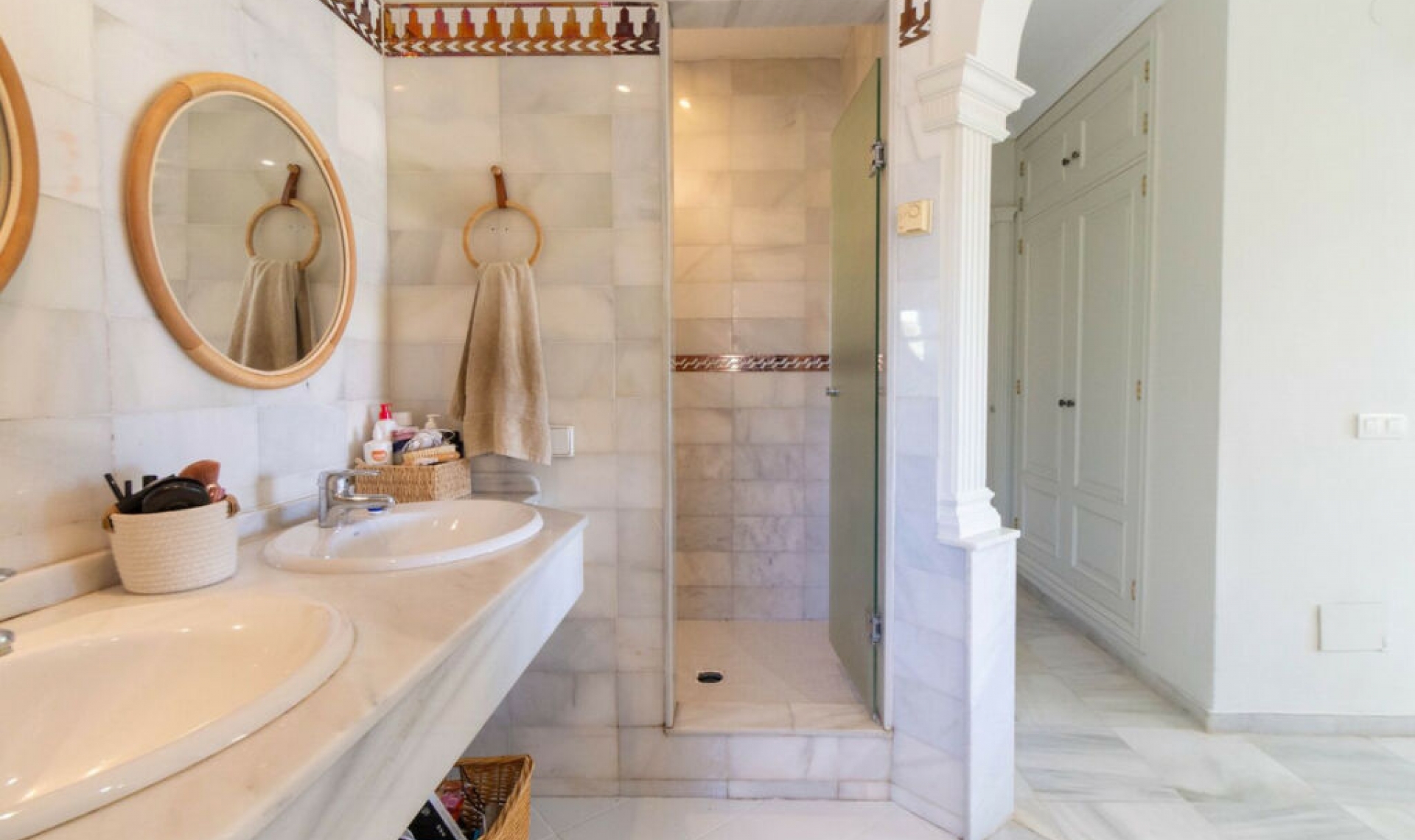 Resale - House -
Riviera del Sol