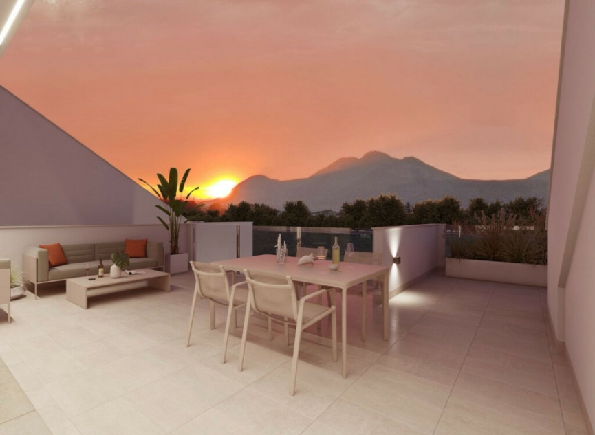 Resale - House -
Roda Golf