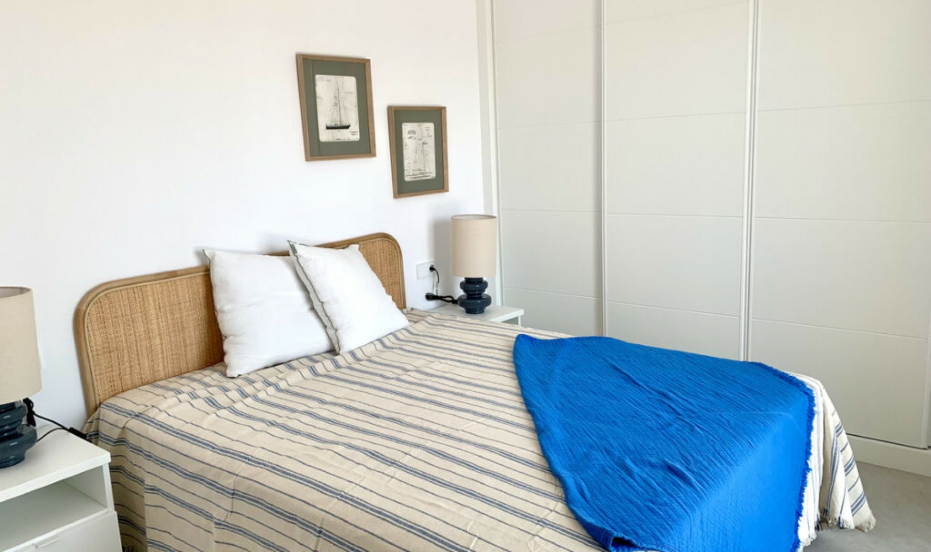 Resale - House -
Roda Golf