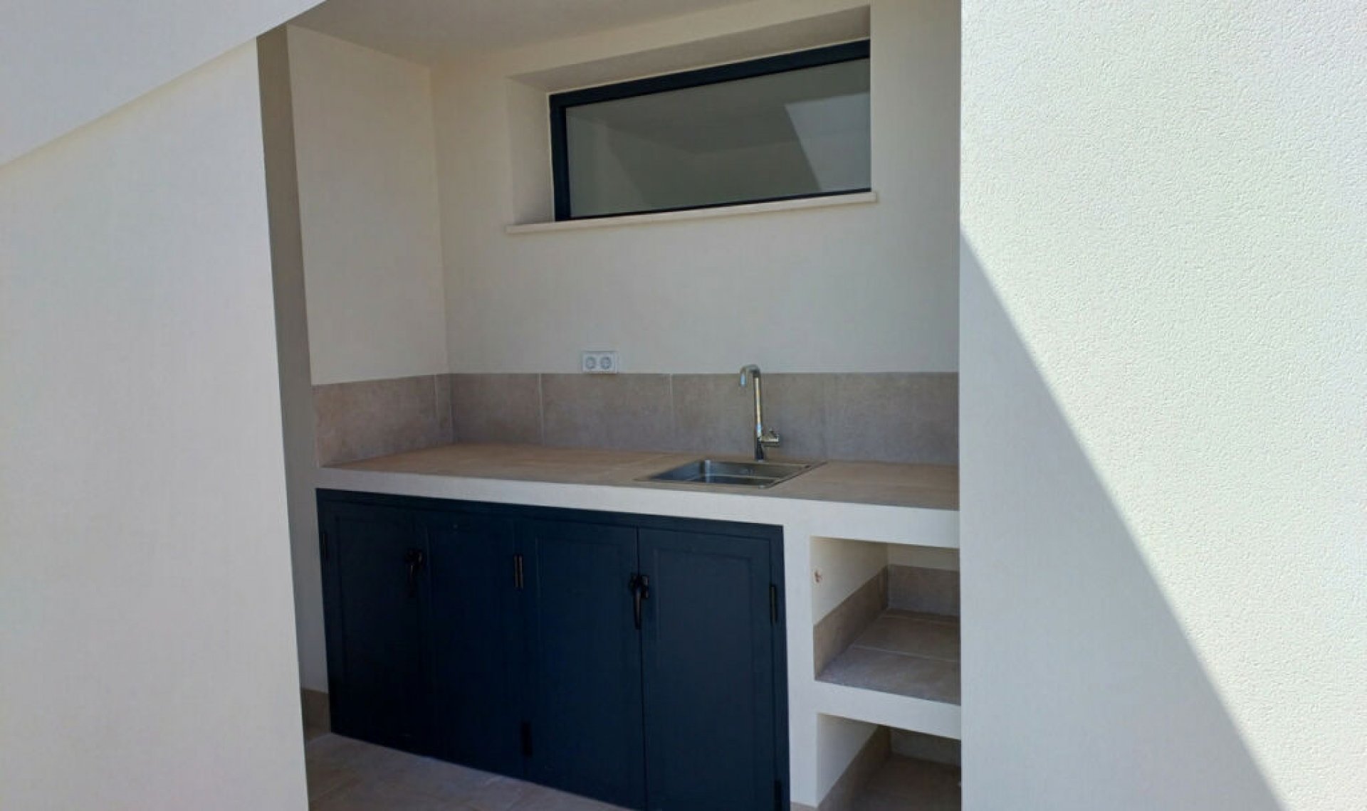 Resale - House -
Roda Golf