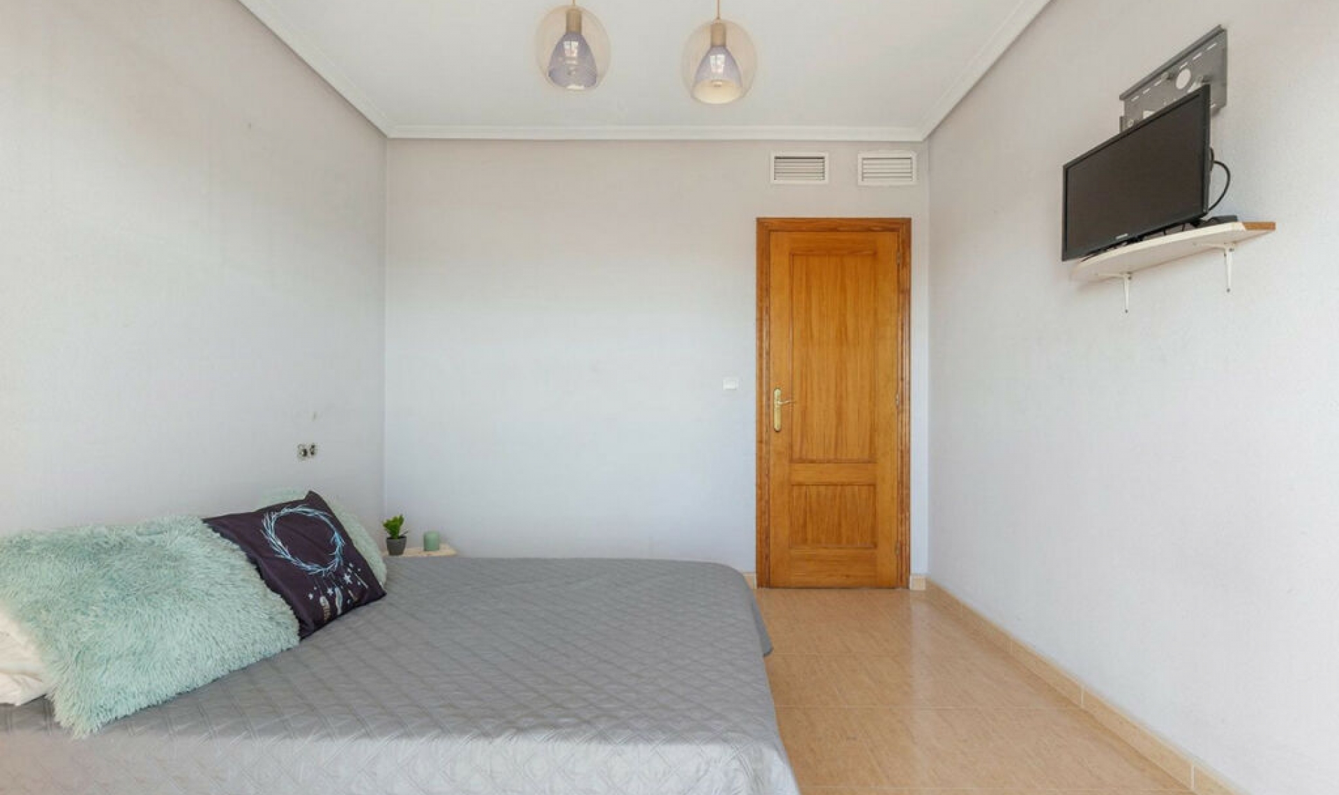 Resale - House -
Rojales