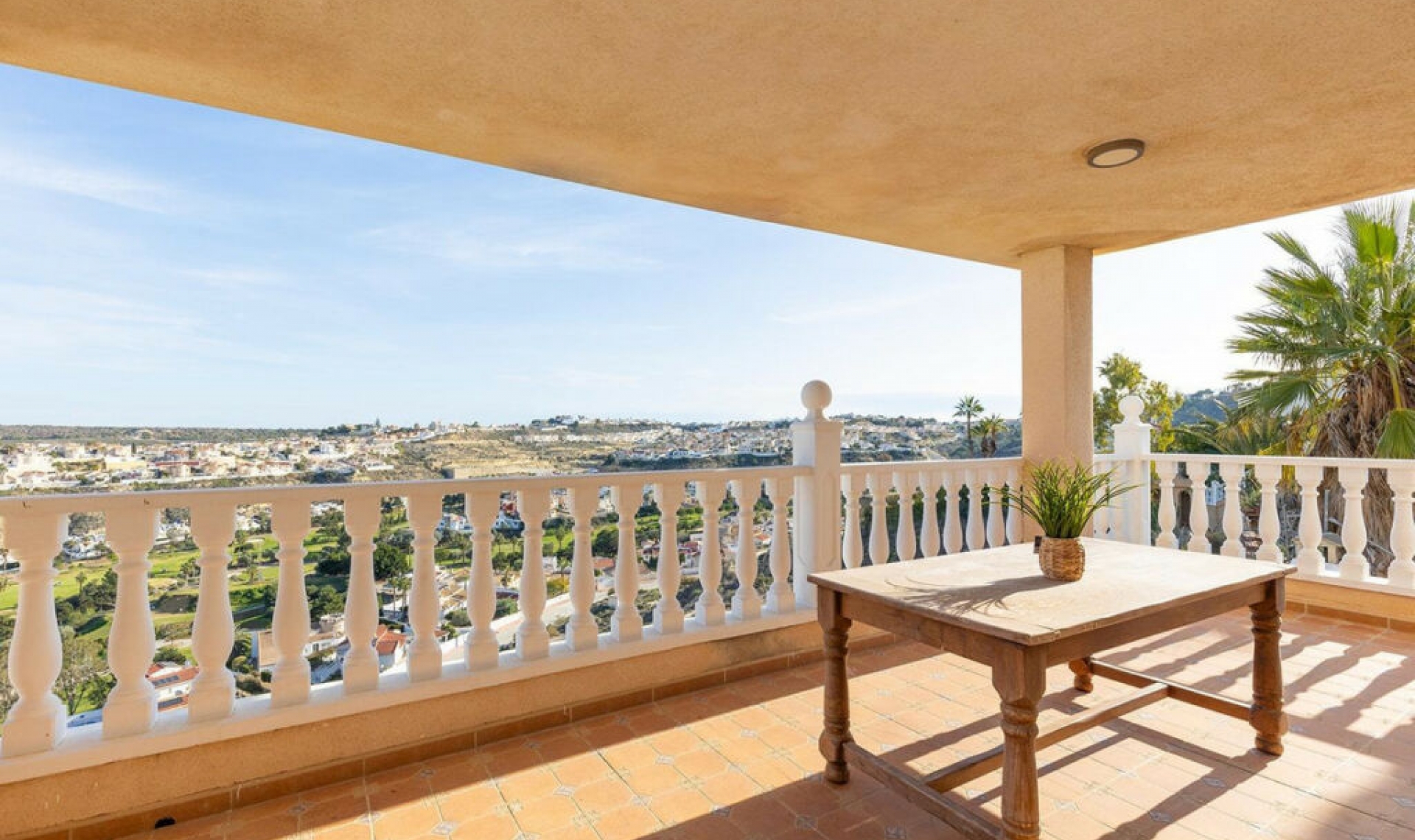 Resale - House -
Rojales