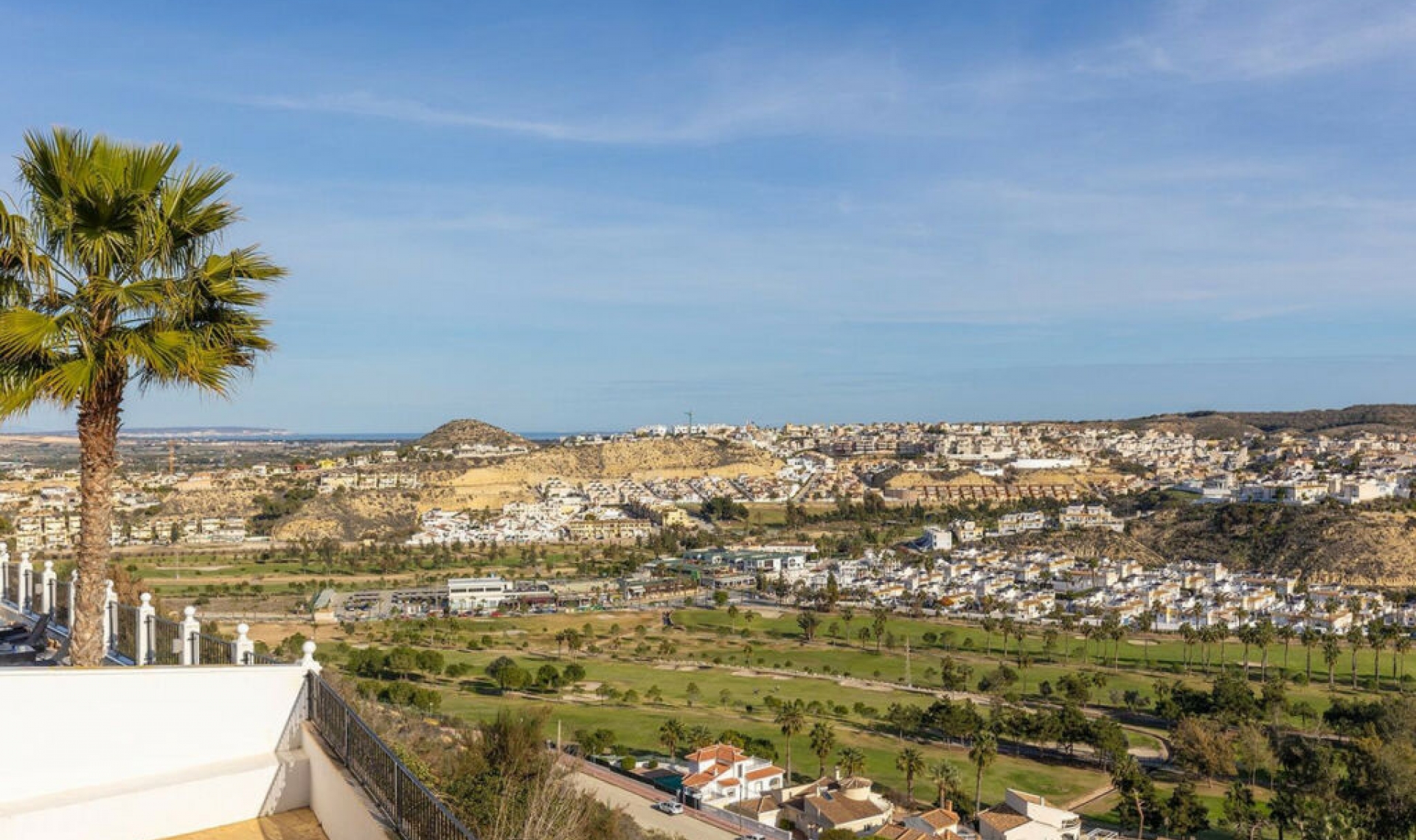 Resale - House -
Rojales