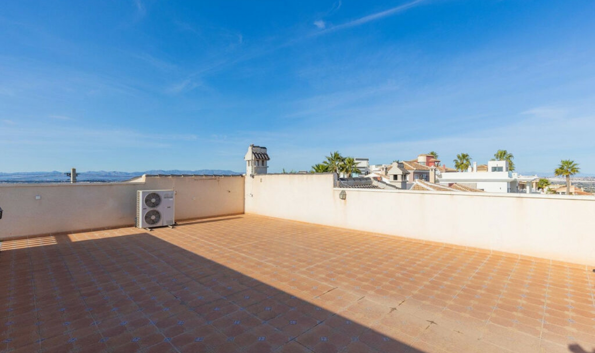 Resale - House -
Rojales